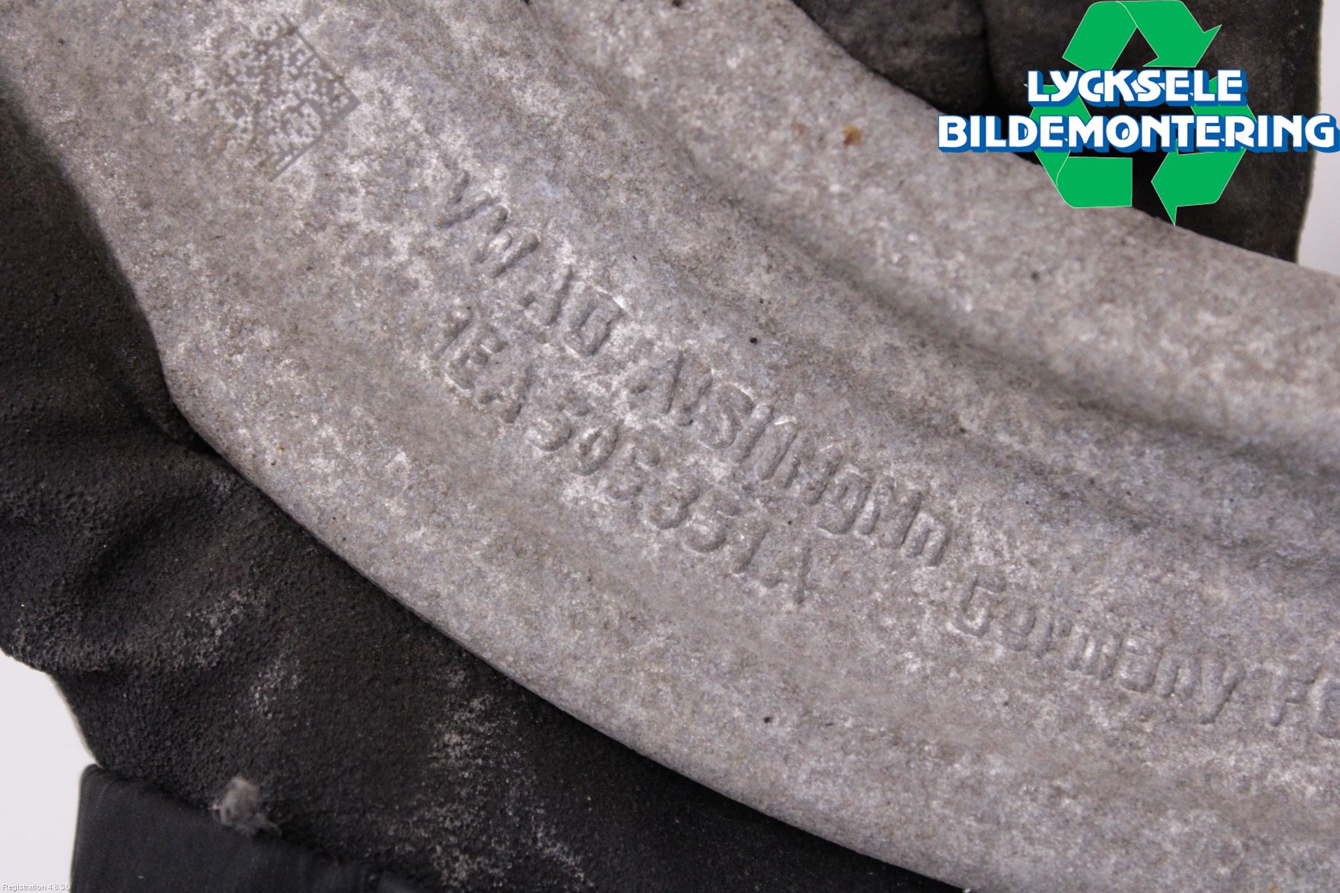 Volkswagen VW ID.4 21- Bärarm Bak Övre Höger