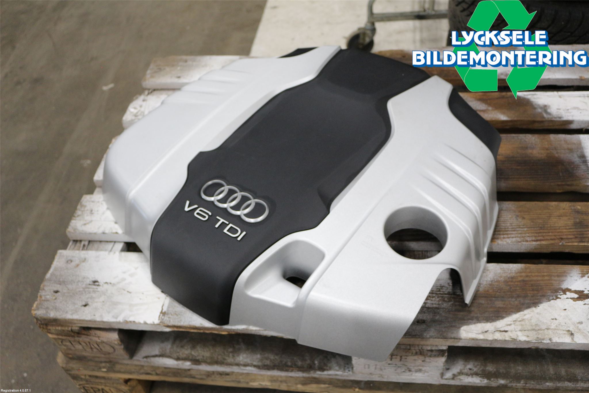 Audi Q7/SQ7 Motorkåpa