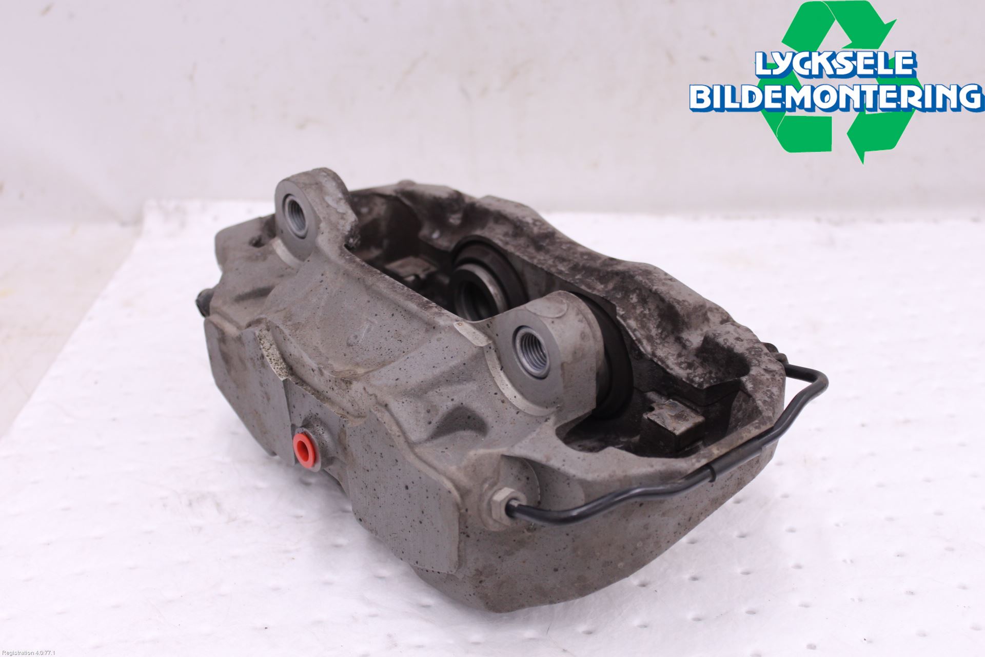 Audi A4/S4 B9 16-19 Bromsok Fram Vänster