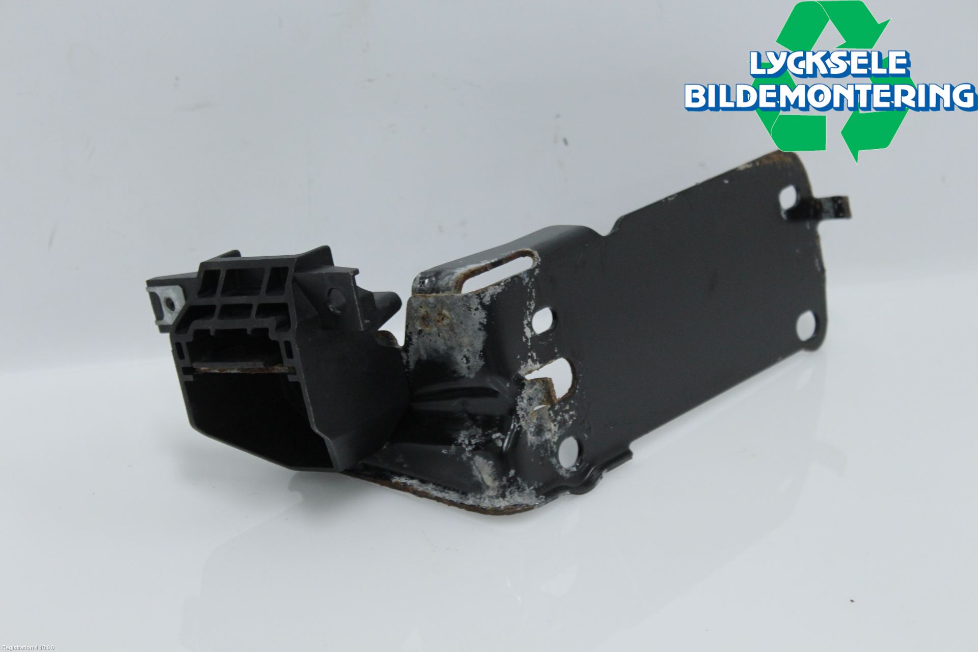 BMW X1 E84 10-15 Kylarfäste-Ram-Balk