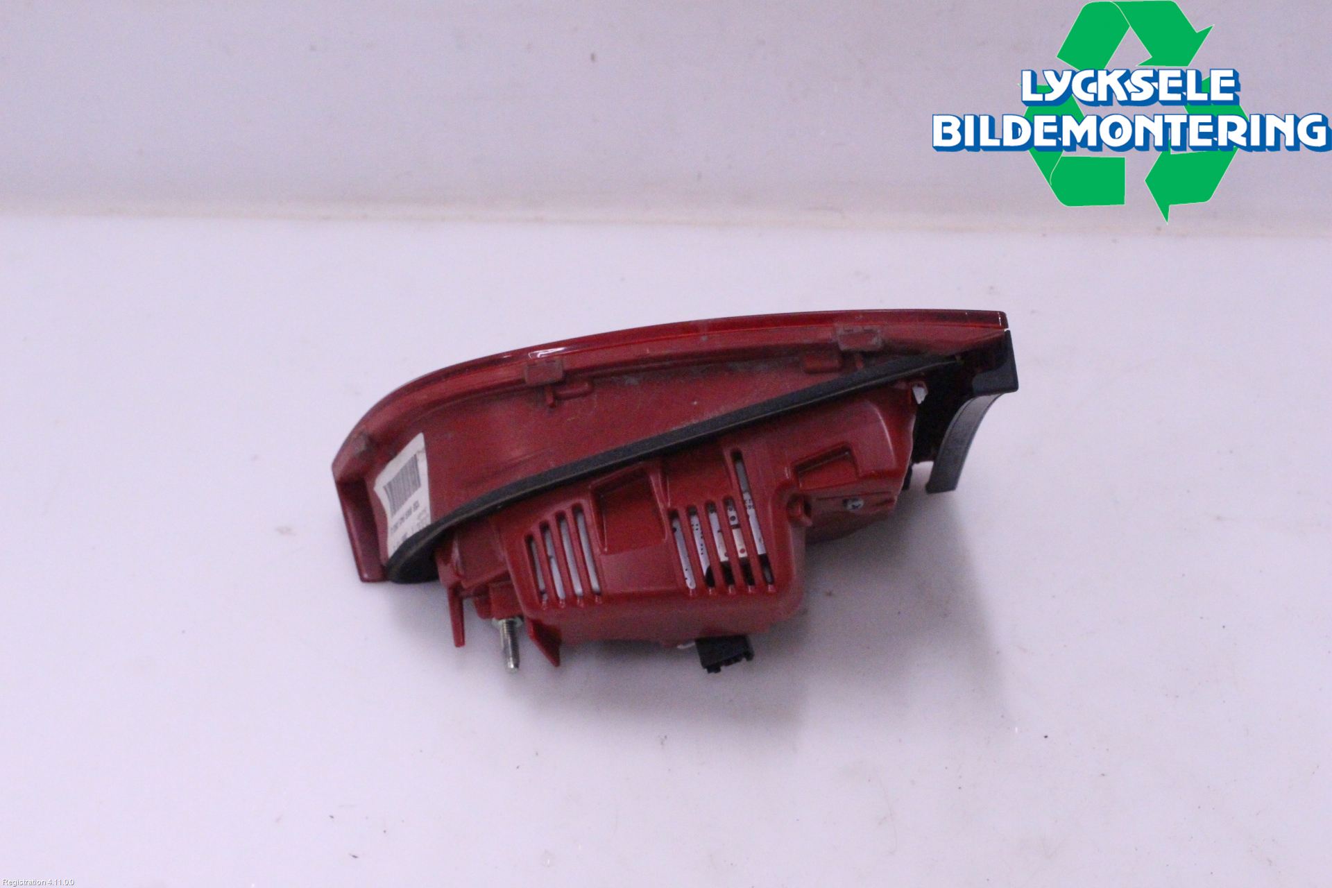 Audi A4 12-15 Bakljus Lucka Vä