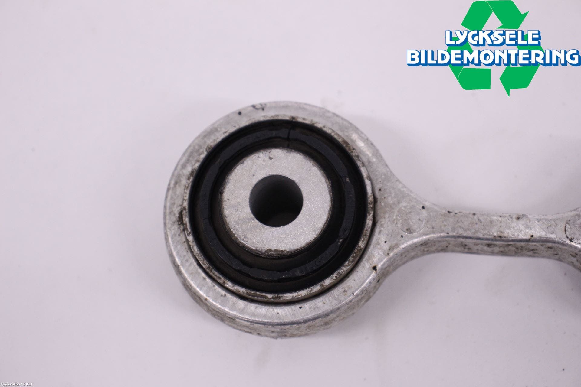 BMW 5 F10/F11/F18 09-17 Bärarm Bak Höger