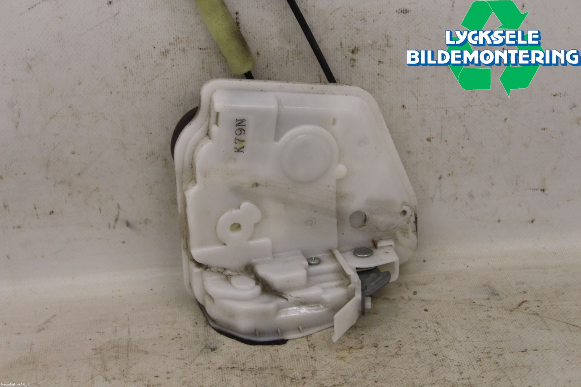 Mazda 3 III 14-19 Låskista-Dörrlås