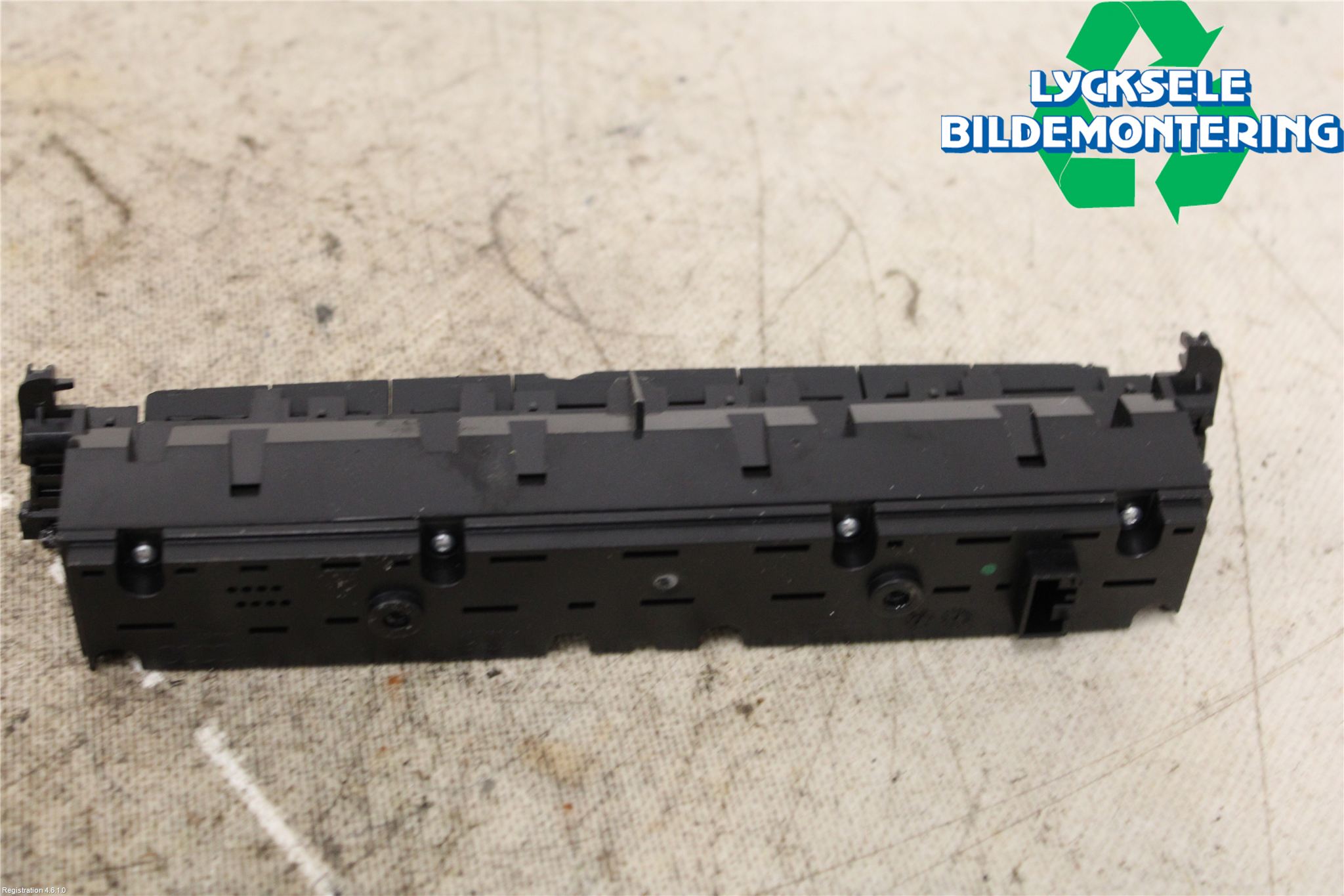 Audi A6 F2/C8 19- Strömställare Multifunktion