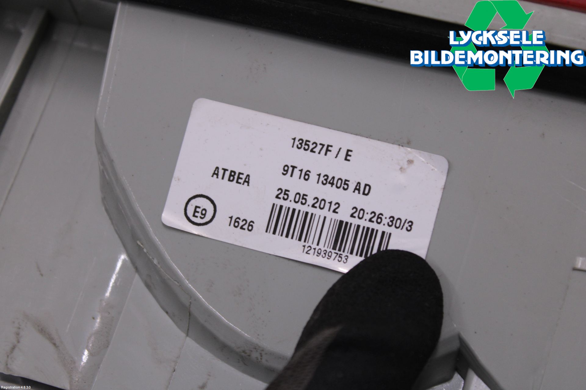 Ford TRANSIT CONNECT 09-13 Bakljus Vänster