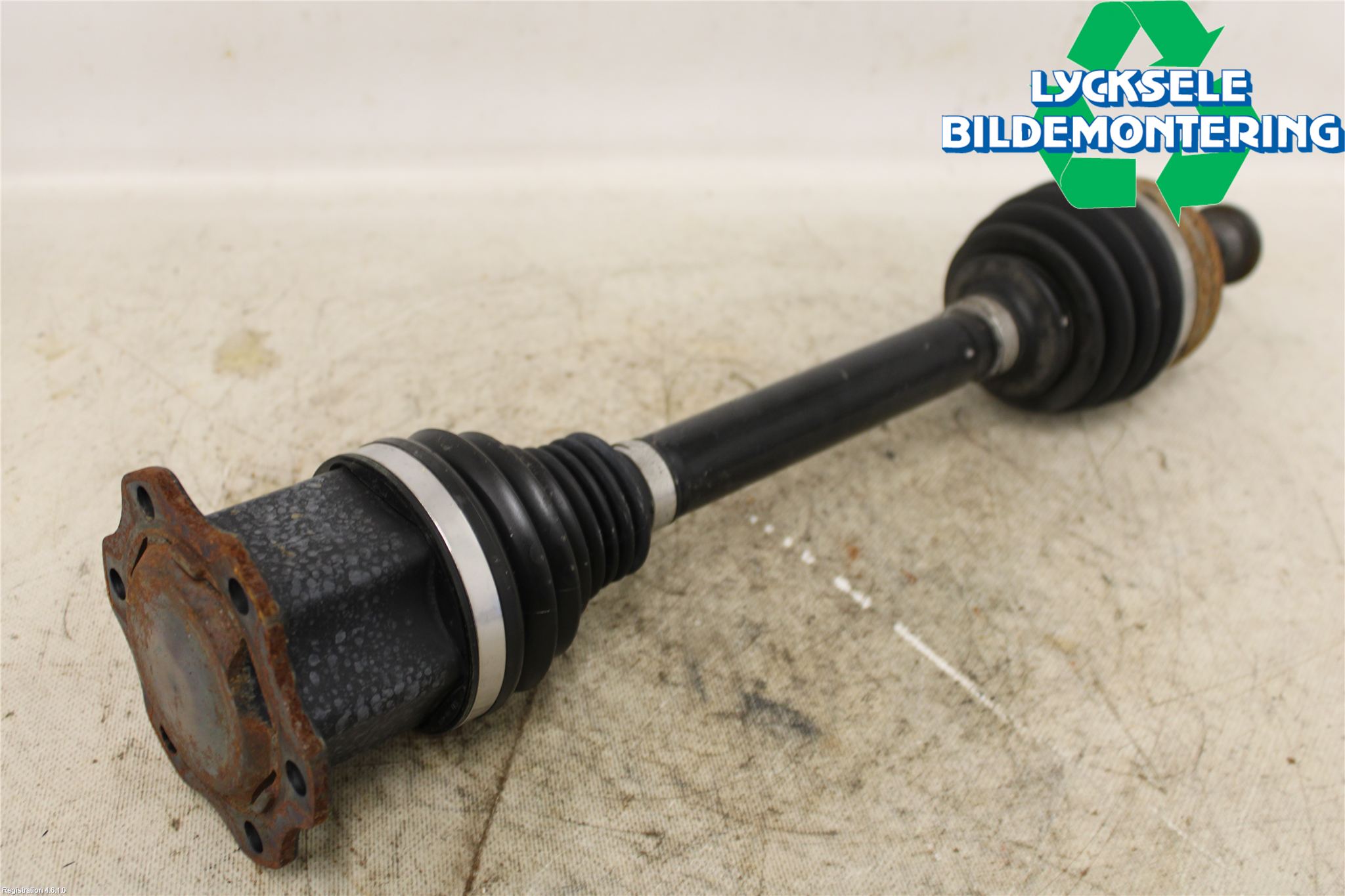 Audi A6 F2/C8 19- Drivaxel Fram Vänster