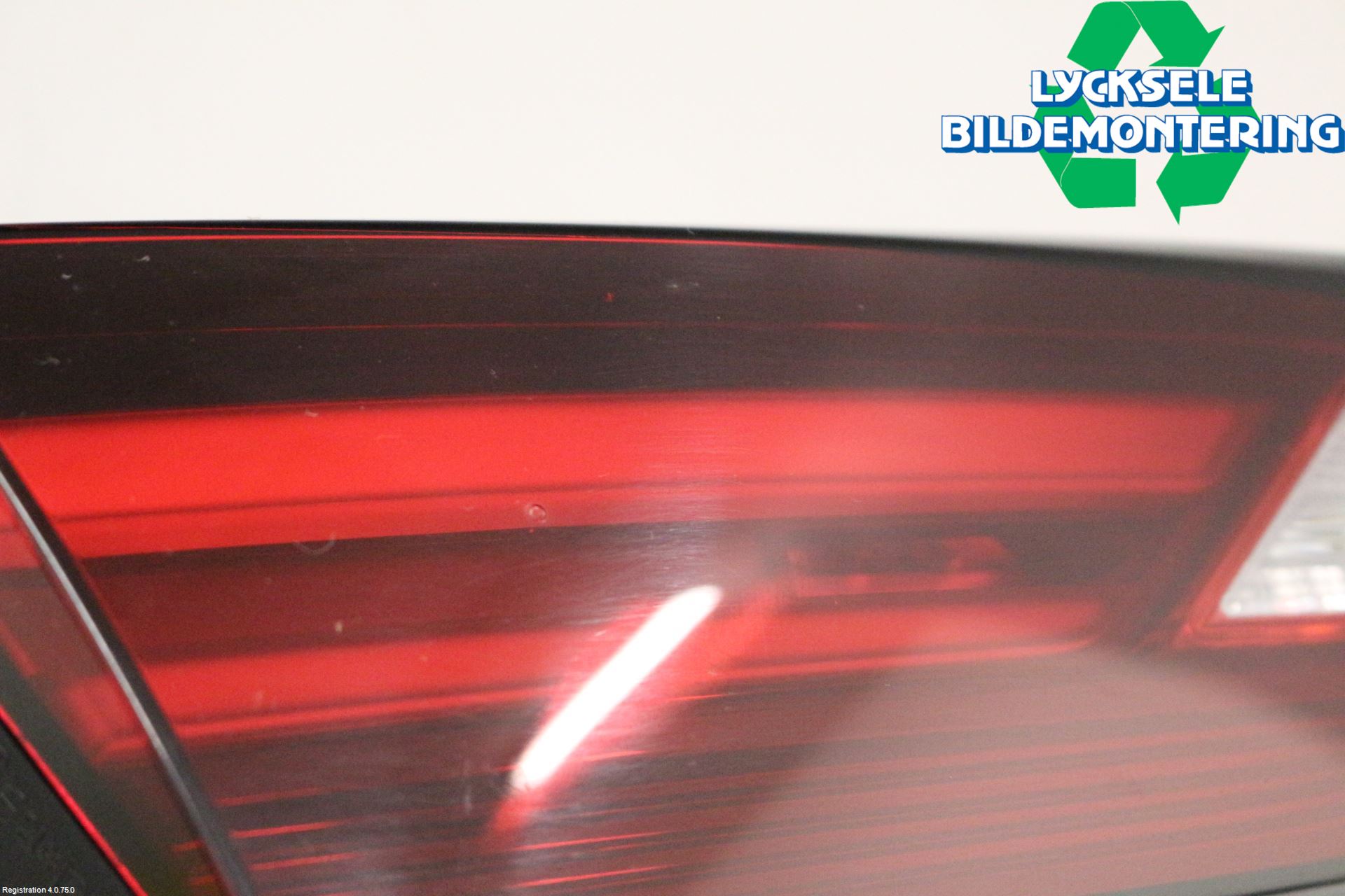 Opel ASTRA K 16-22 Bakljus Lucka Vä