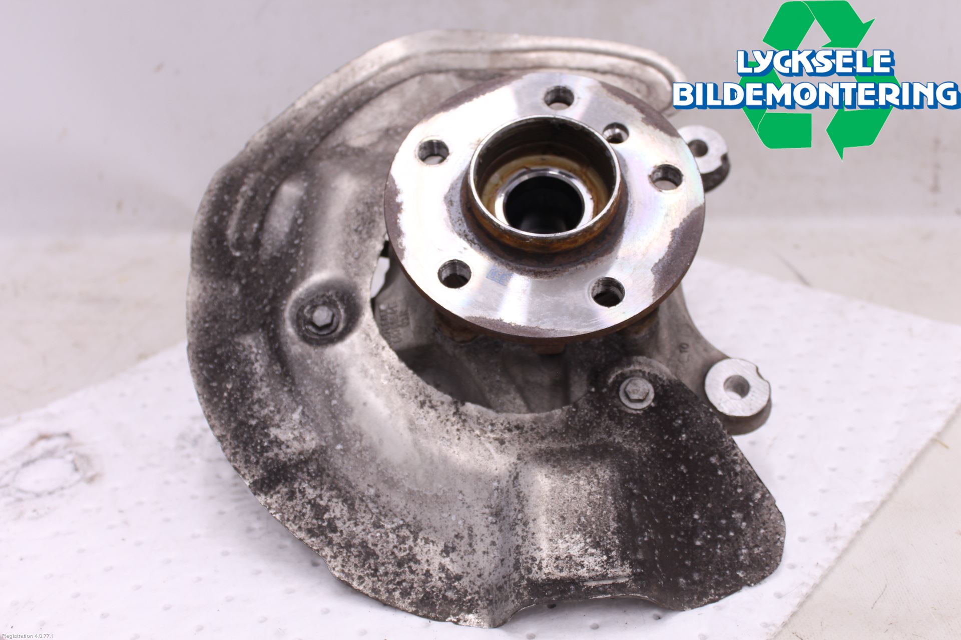 BMW X1 F48 15-22 Styrspindel Lagerhus Hö