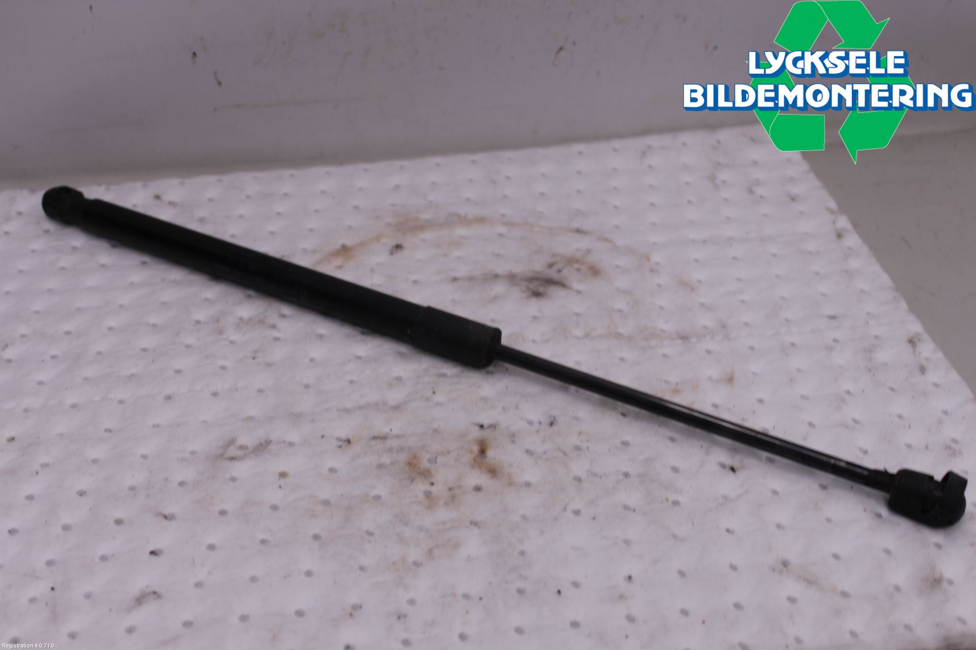 Ford FOCUS 08-11 Gasfjäder Baklucka