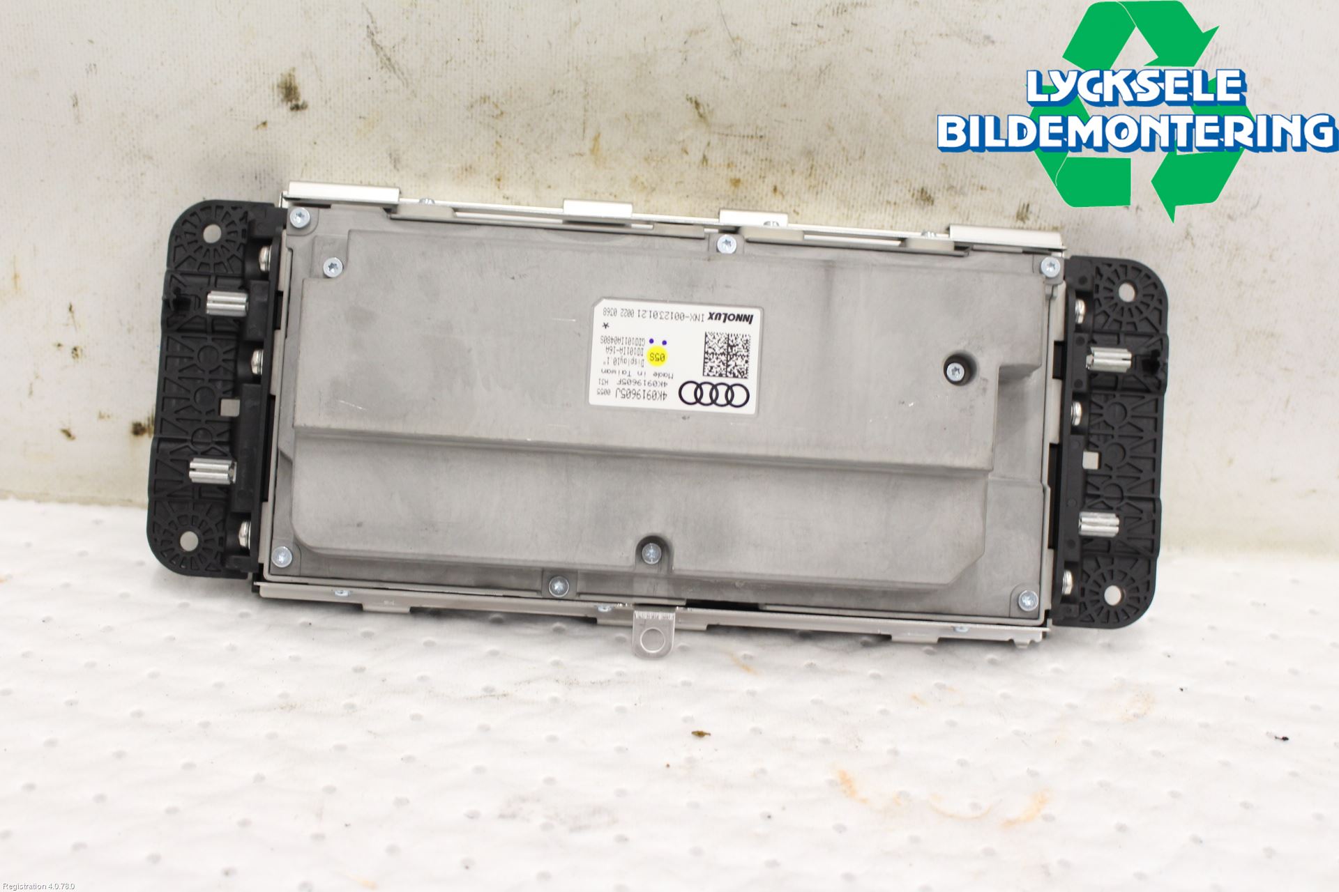 Audi A6 F2/C8 19- Multifunktionsdisplay