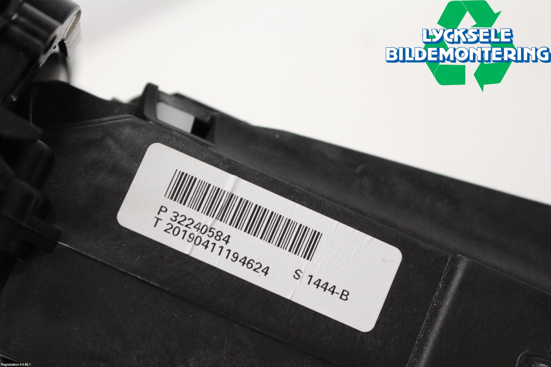 Volvo V90 CROSS COUNTRY 17->> Växelspak