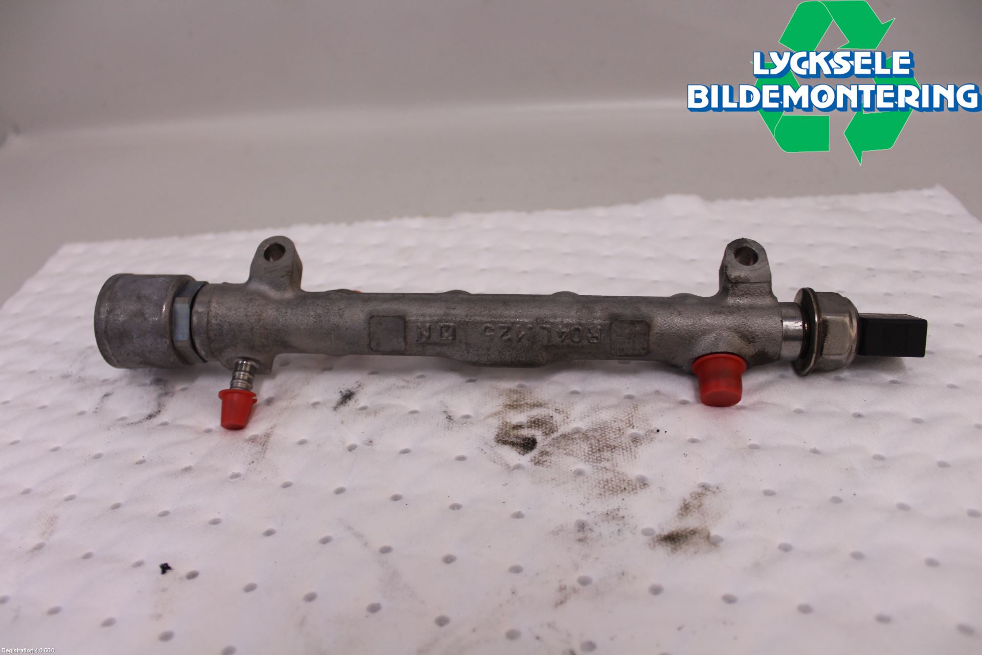 Volkswagen VW PASSAT 15-19 Inj. Fuelrail