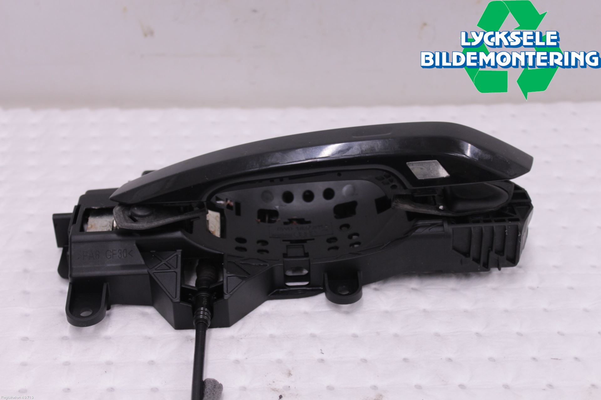 Audi A4/S4 B9 20- Dörrhandtag Yttre Vä