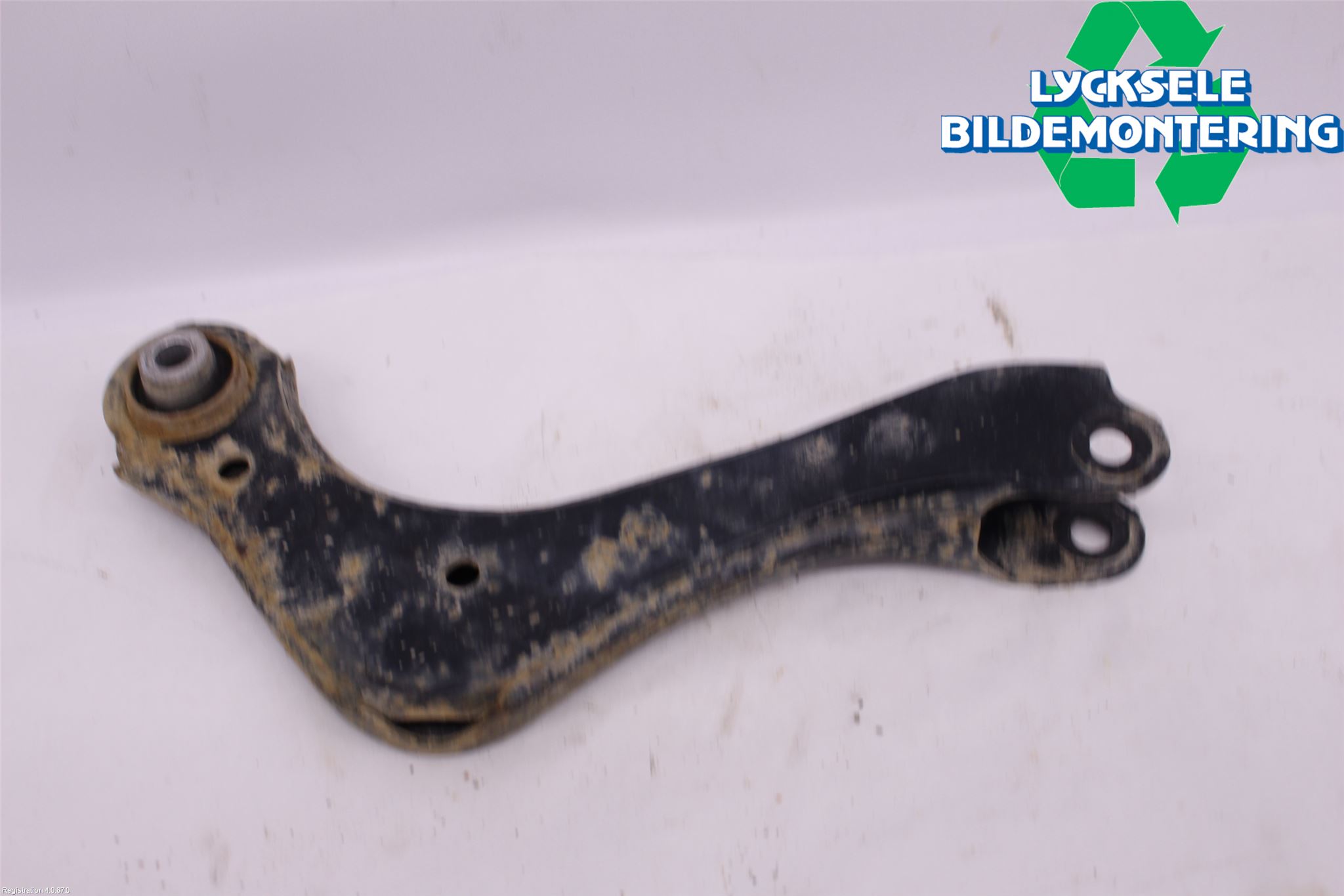 Toyota RAV4 19- Bärarm Bak Övre Höger
