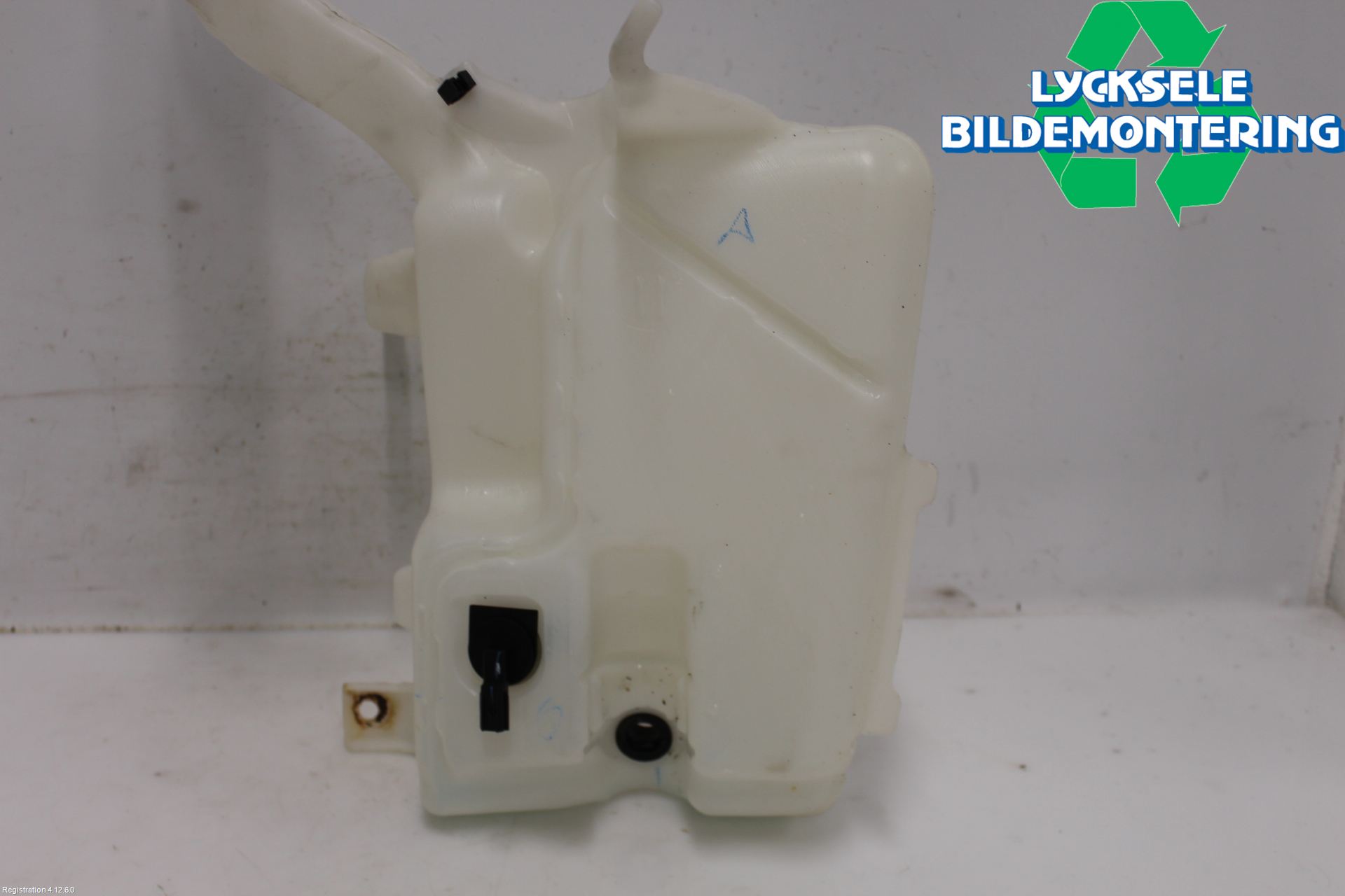 Ford FUSION Spolartank Vindruta