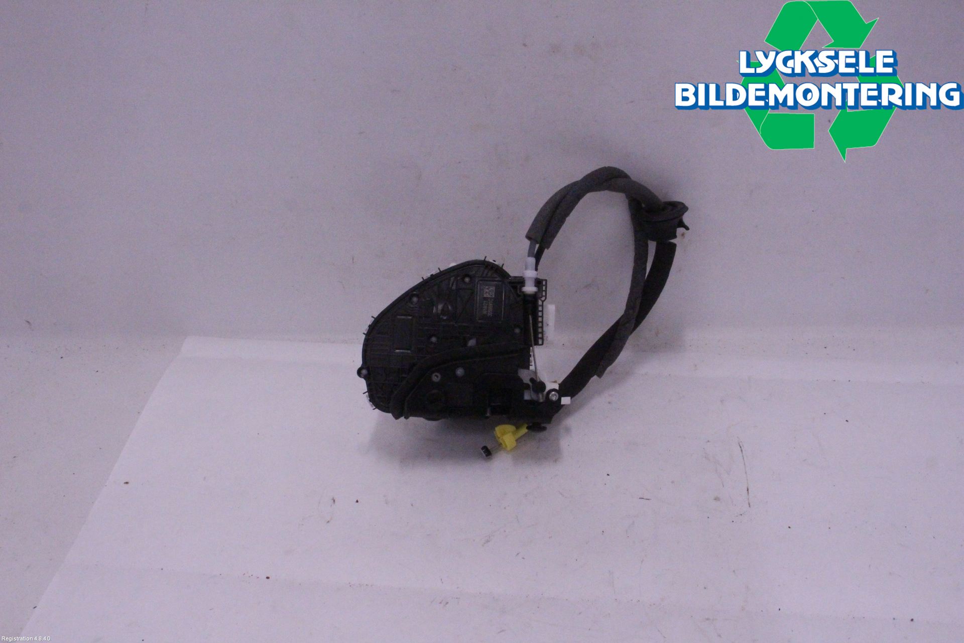 Audi A4/S4 B9 20- Låskista-Dörrlås