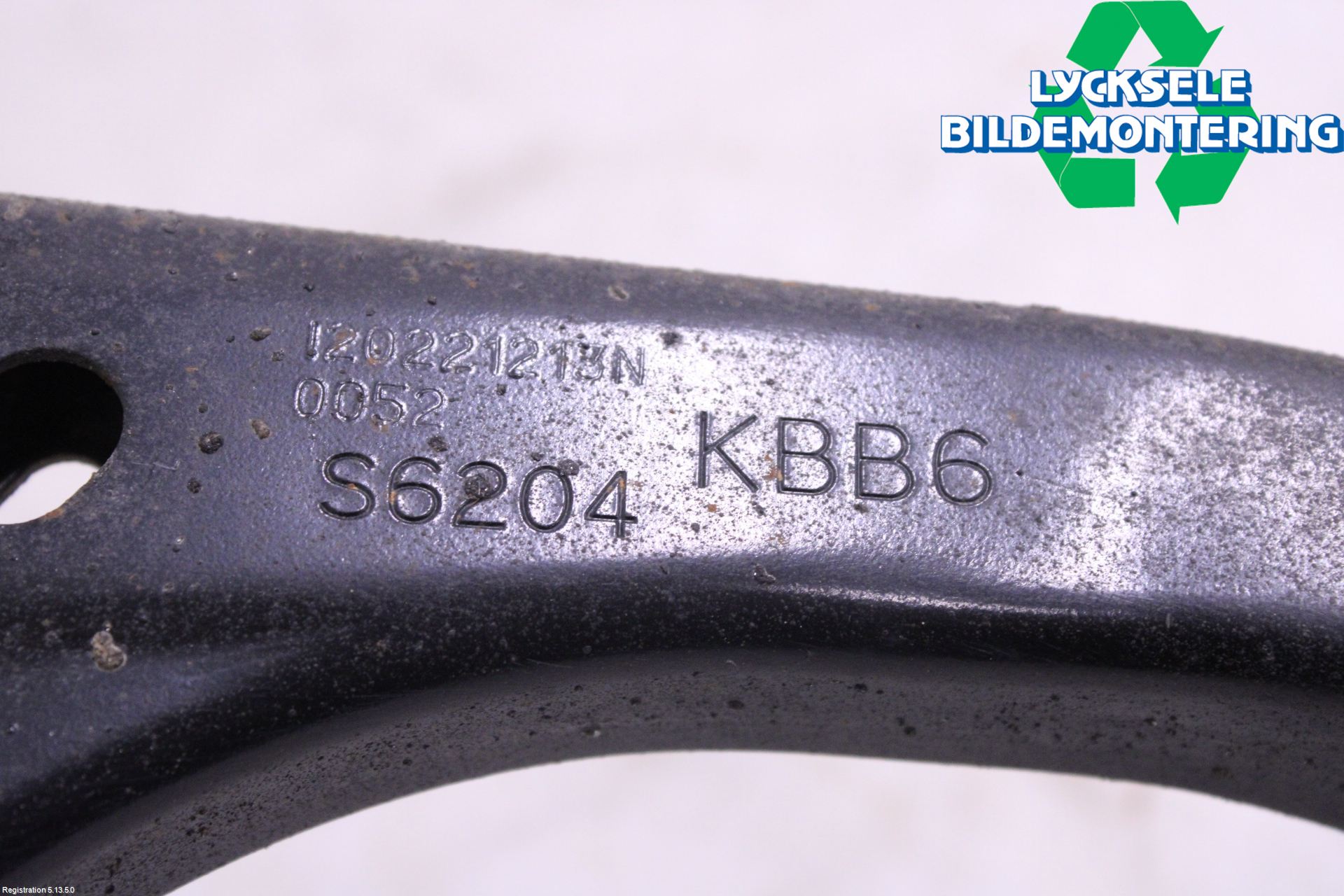 Mazda CX-60 22- Bärarm Fram Övre Hö