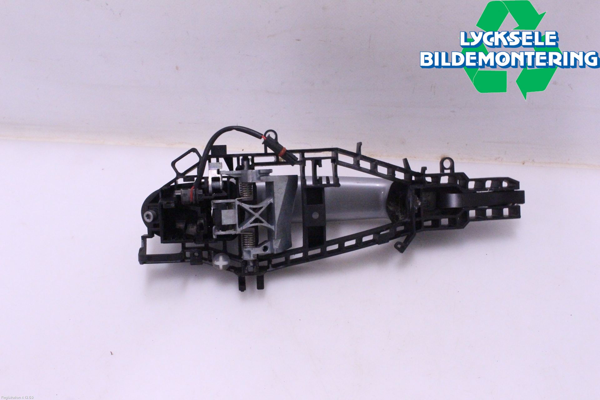 BMW 3 F30/F31/F80 12-19 Dörrhandtag Yttre Hö
