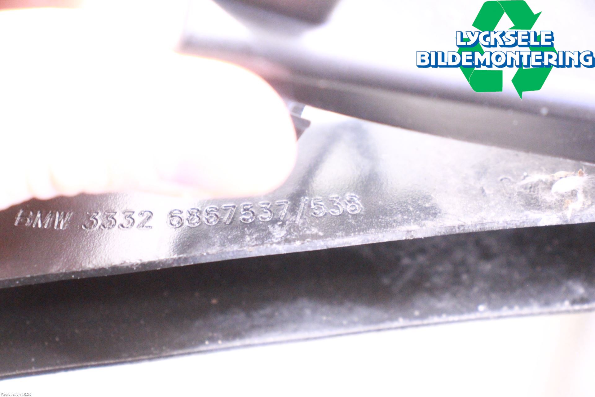 BMW 5 G30/G31/F90 17-23 Bärarm Bak Övre Höger
