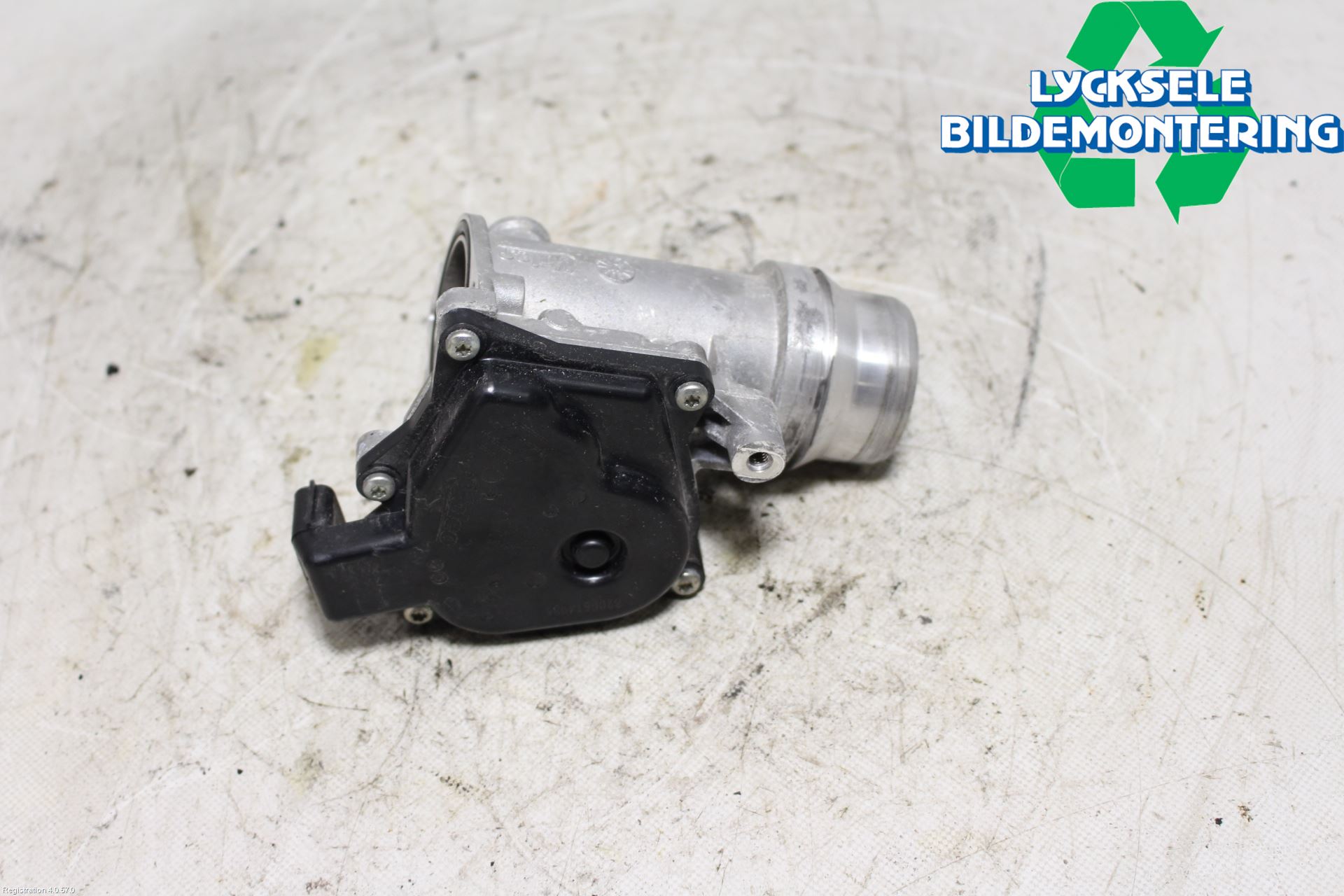 Dacia DUSTER 10-17 Injspjällhus