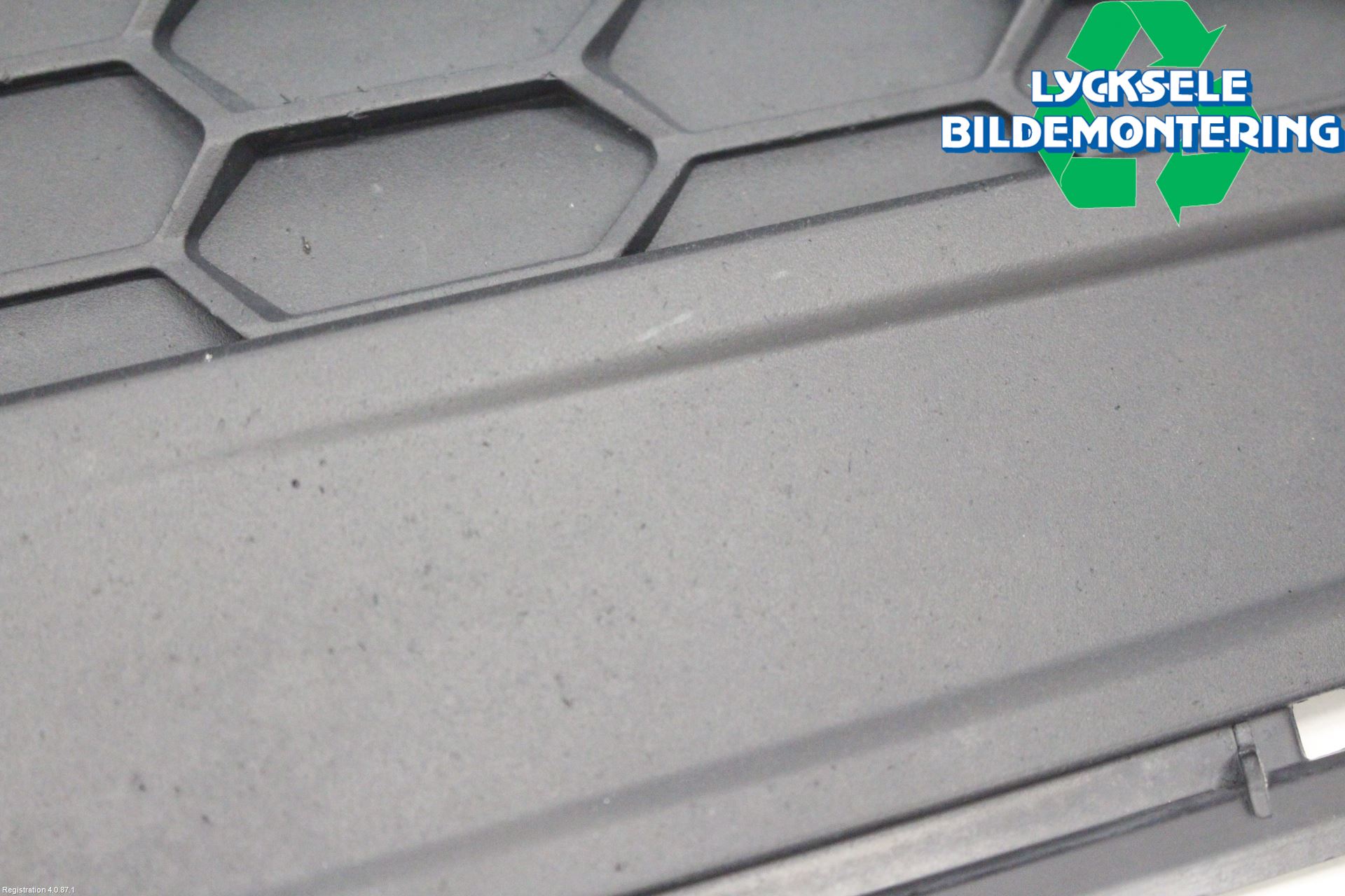 BMW X3 F25 10-17 Stötfångardel Fram Hö