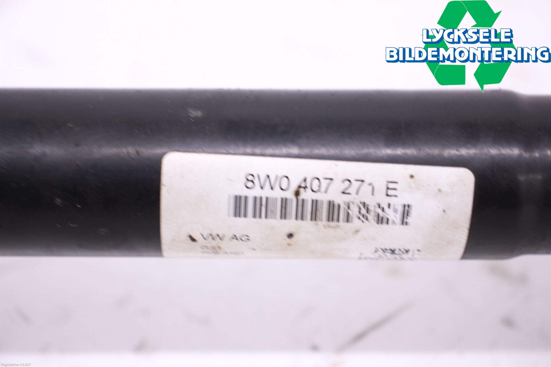 Audi A4 ALLROAD 17- Drivaxel Fram Höger