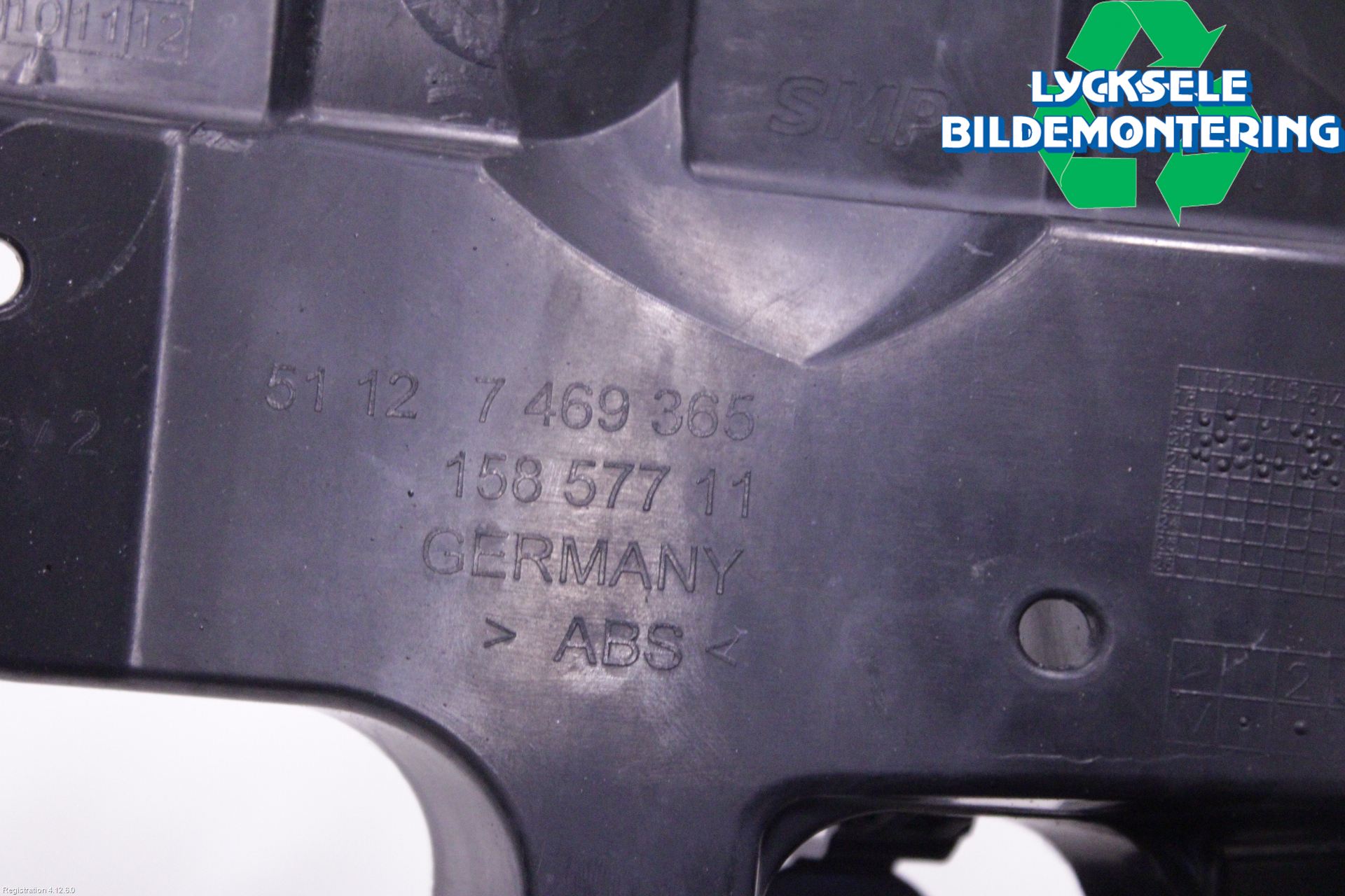 BMW 3 G20/G21/G80/G81 19- Stötfångarfäste Bak Vä