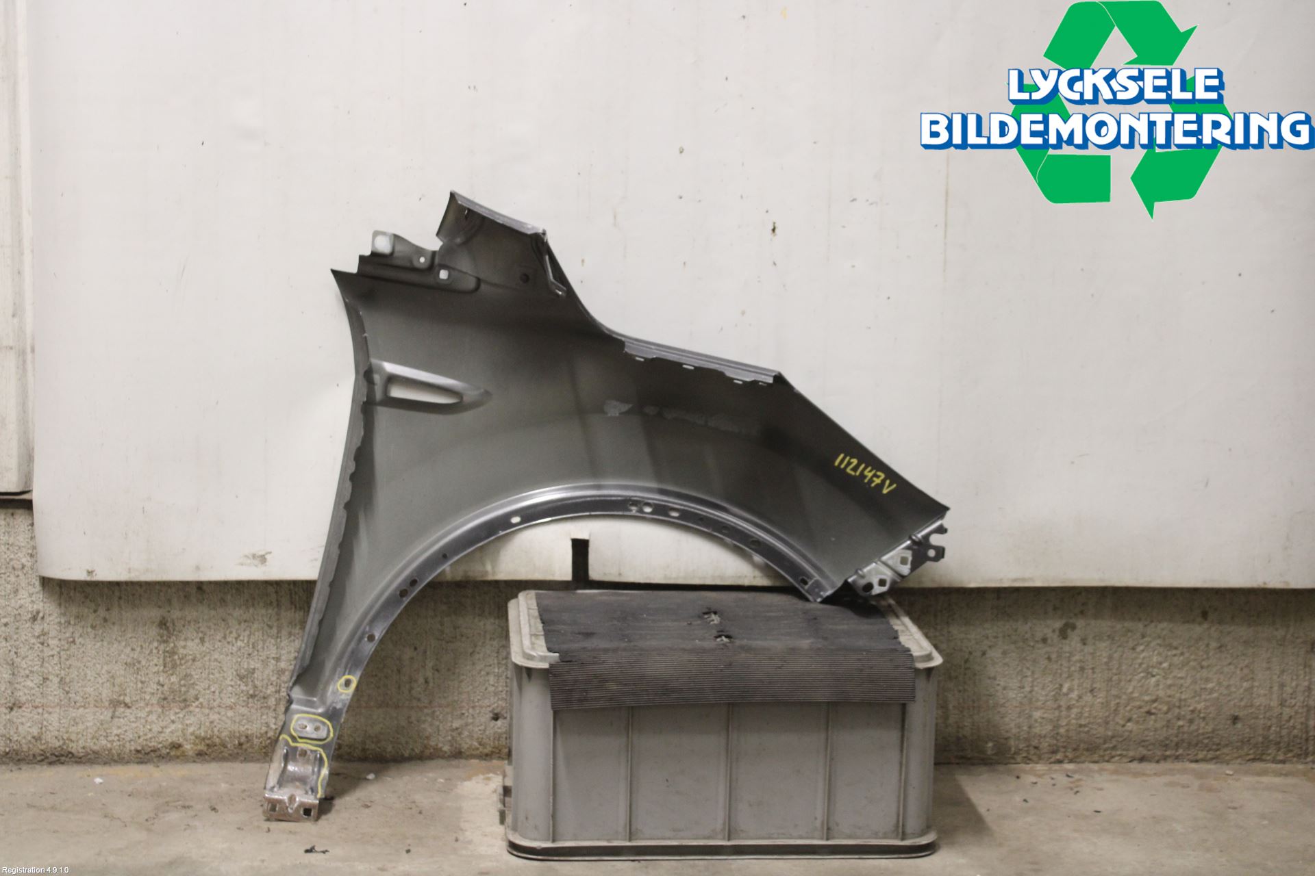 Ford KUGA 13-16 Skärm Fram Vänster