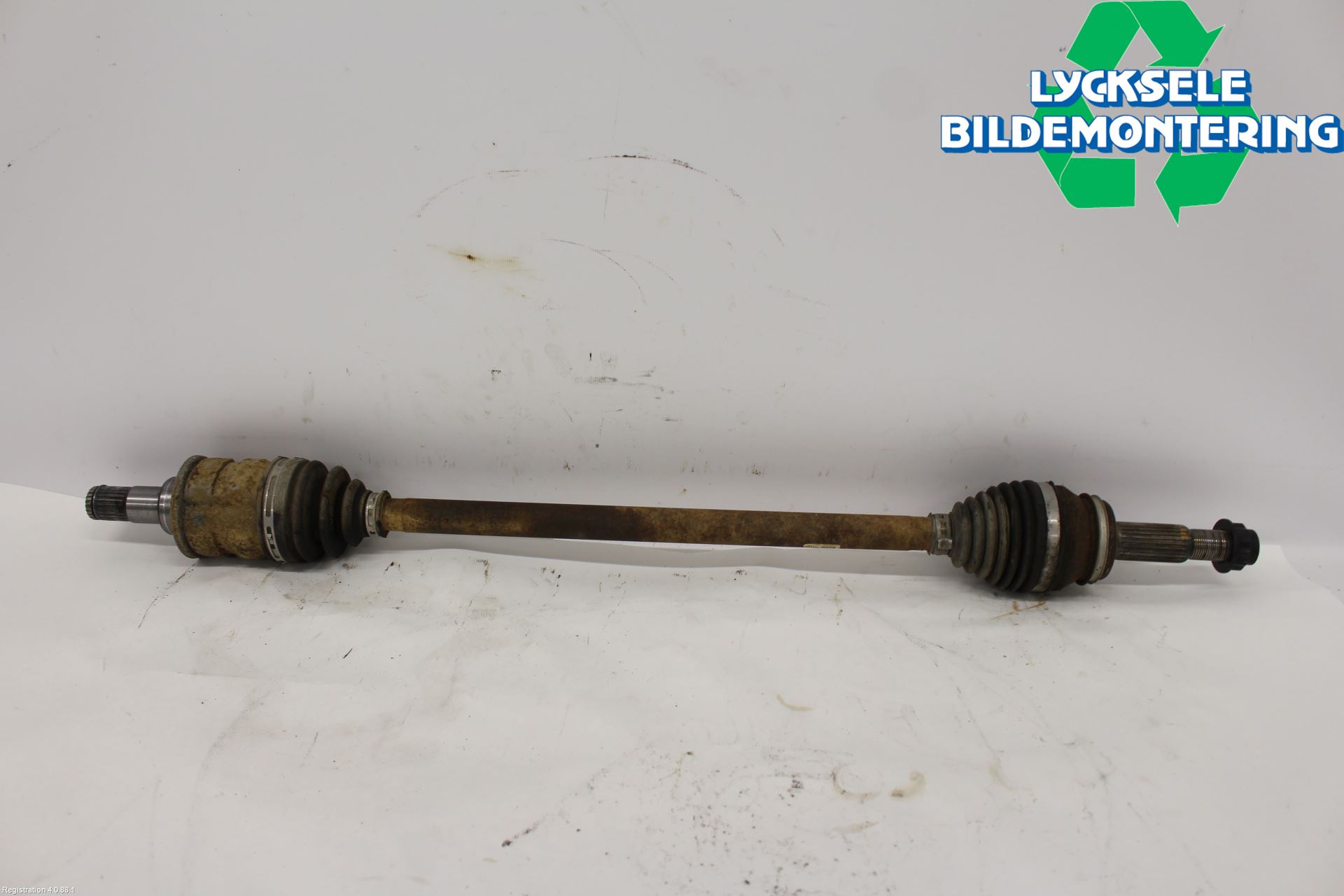 Toyota RAV4 19- Drivaxel Bak Vänster