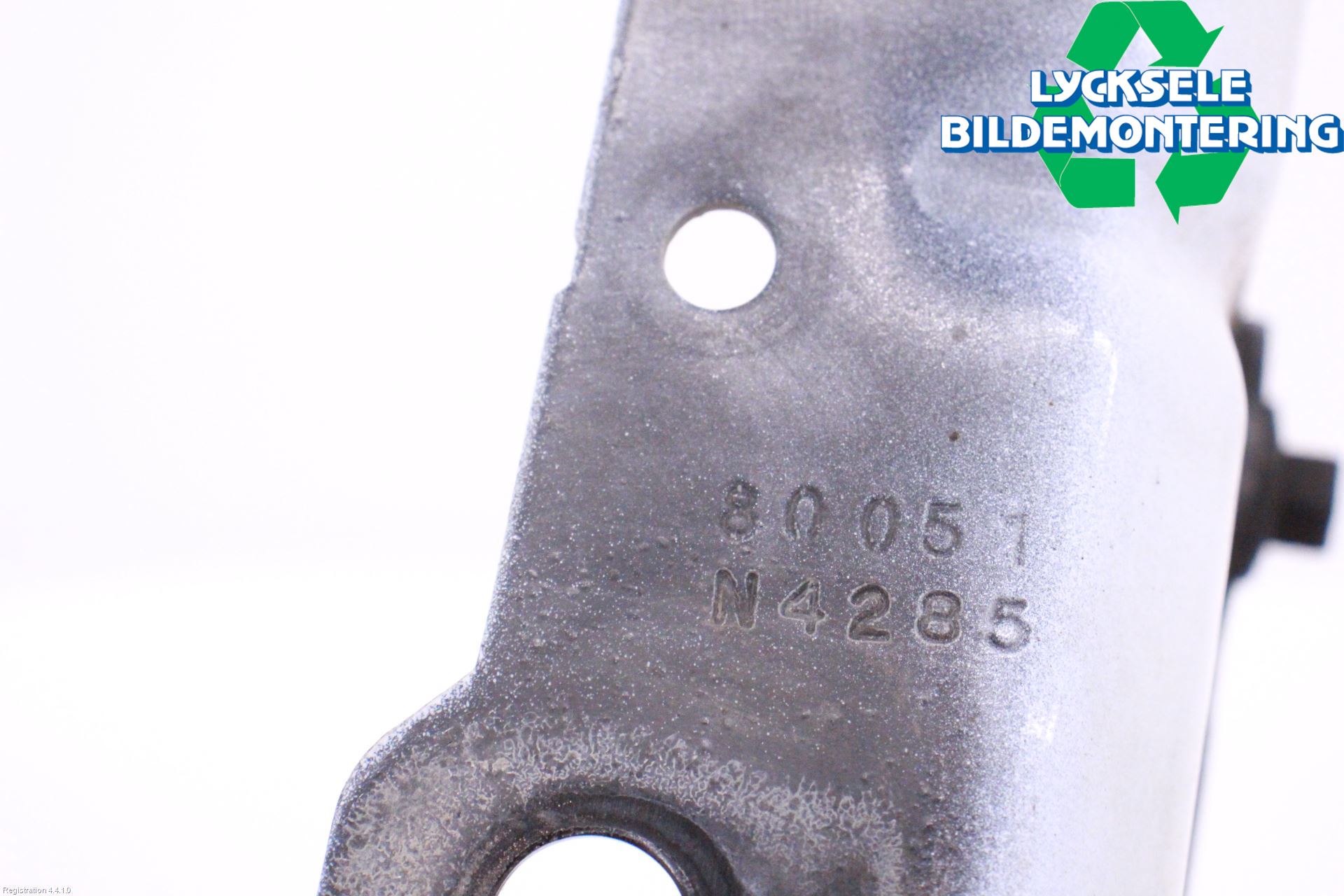 Chevrolet SILVERADO PICKUP Huvgångjärn