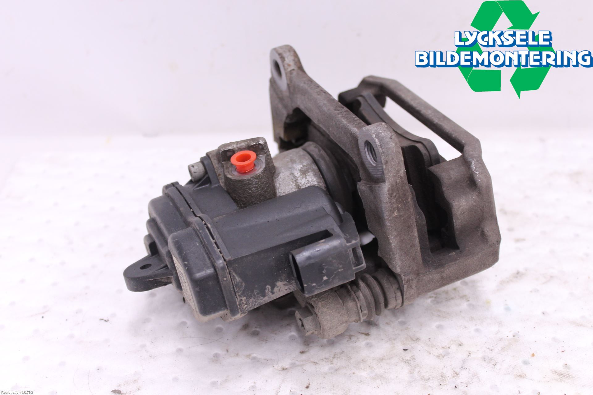 Audi A6 F2/C8 19- Bromsok Bak Vänster