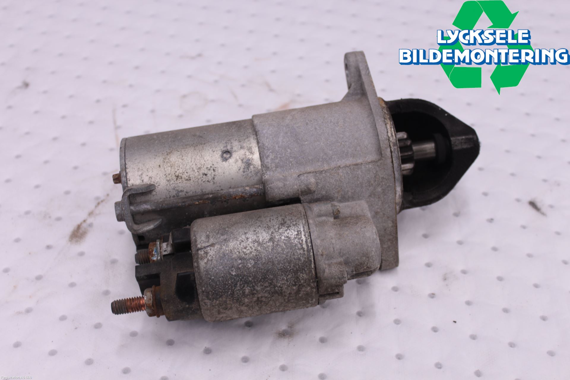 Opel INSIGNIA 09-16 Startmotor