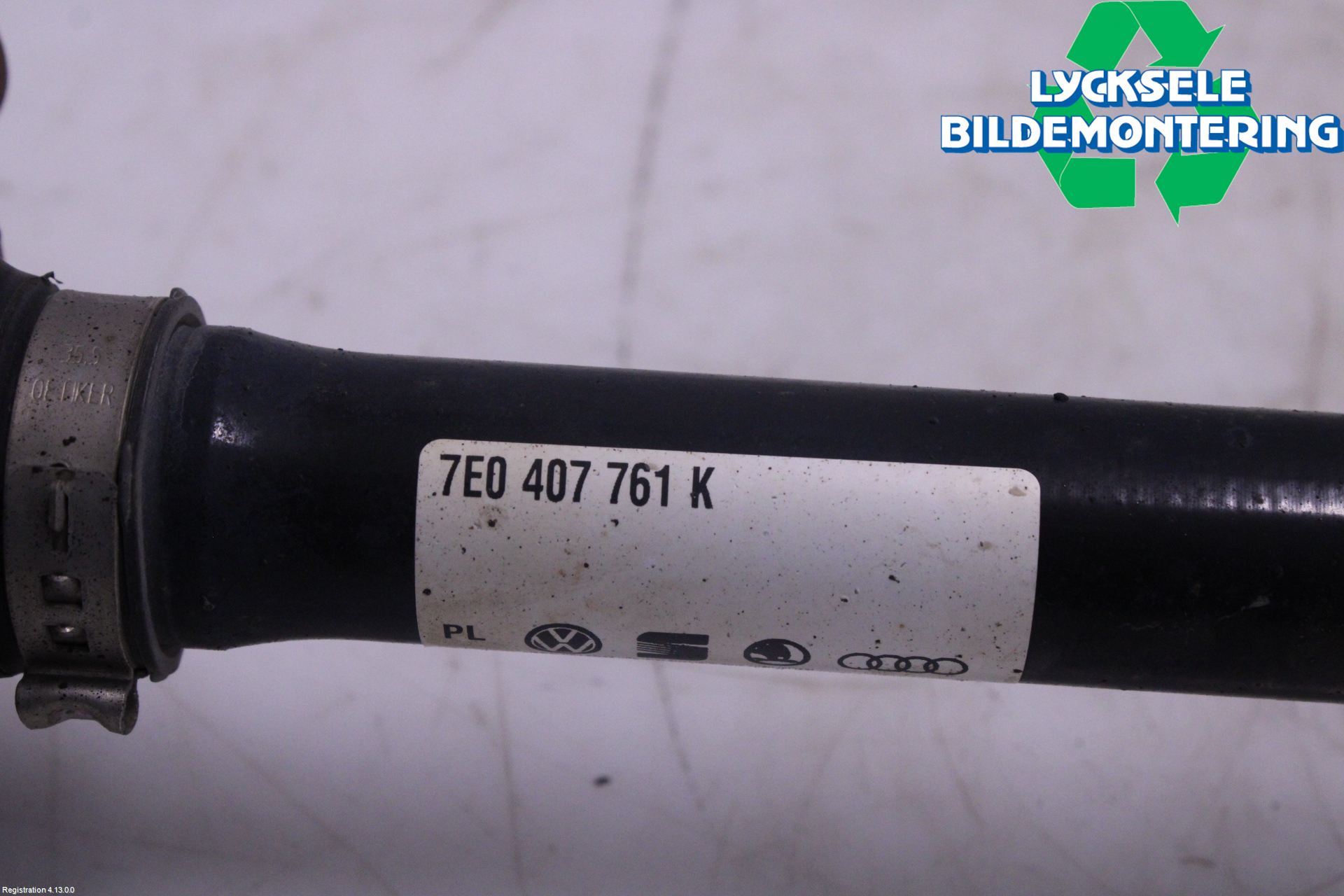 Volkswagen VW TRANSP/CARAVELLE (T6) 16-22 Drivaxel Fram Höger