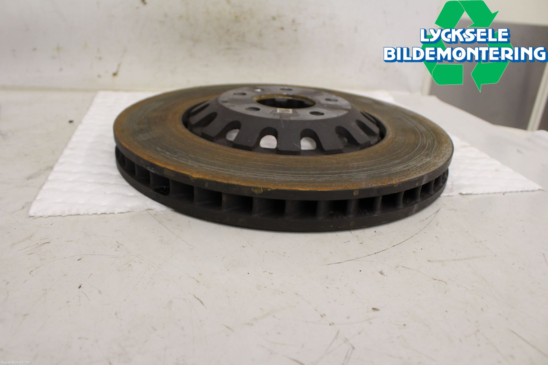 Audi A6 F2/C8 19- Bromsskiva Fram