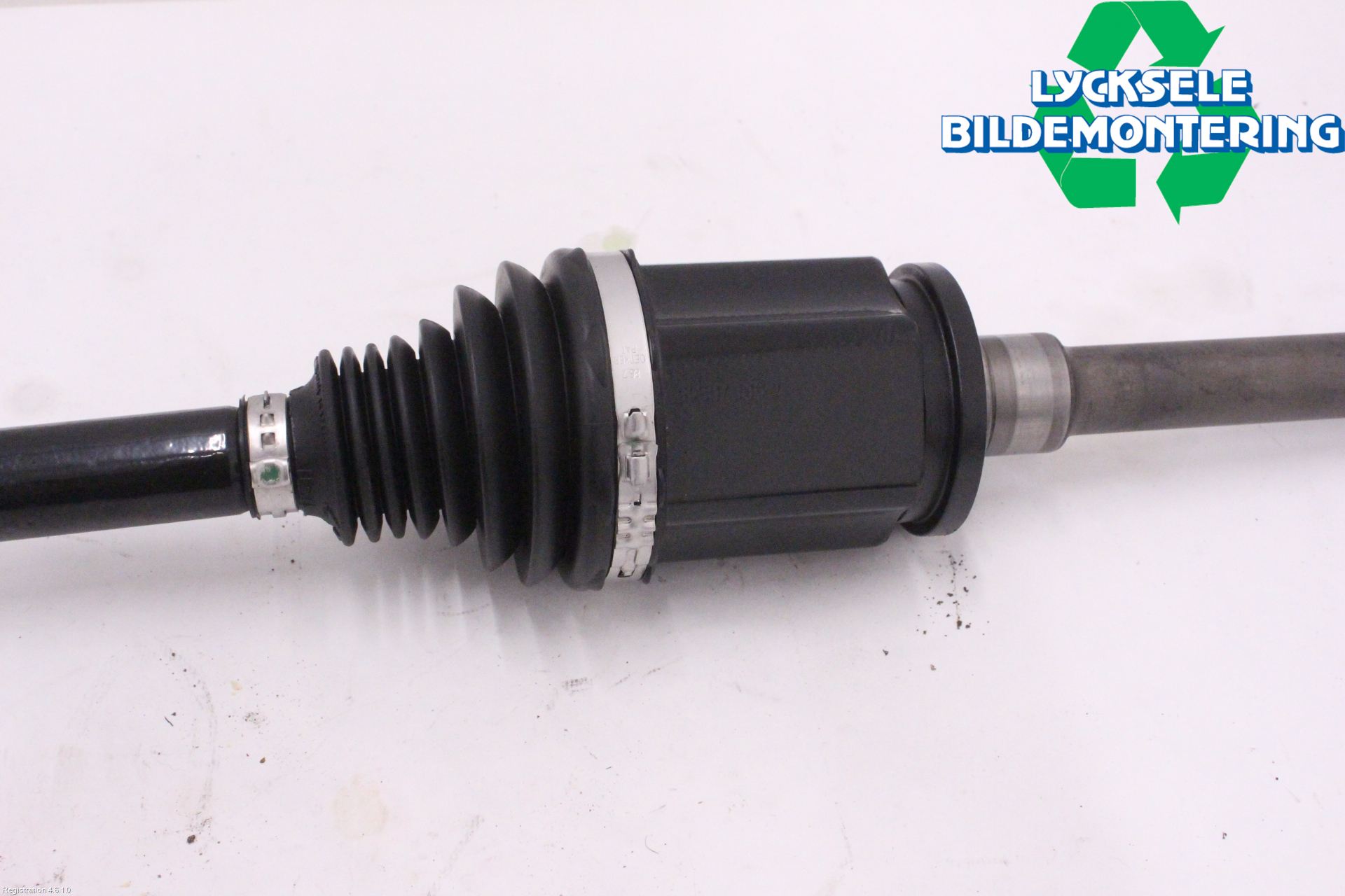 BMW X3 G01 18- Drivaxel Fram Höger