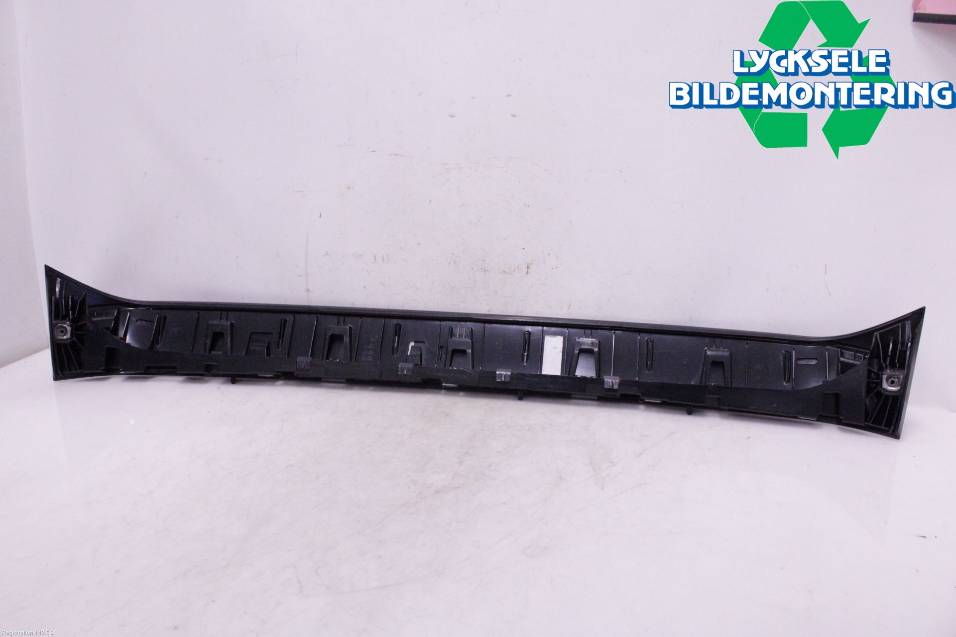 Volkswagen VW TAIGO 22- Spoiler Baklucka