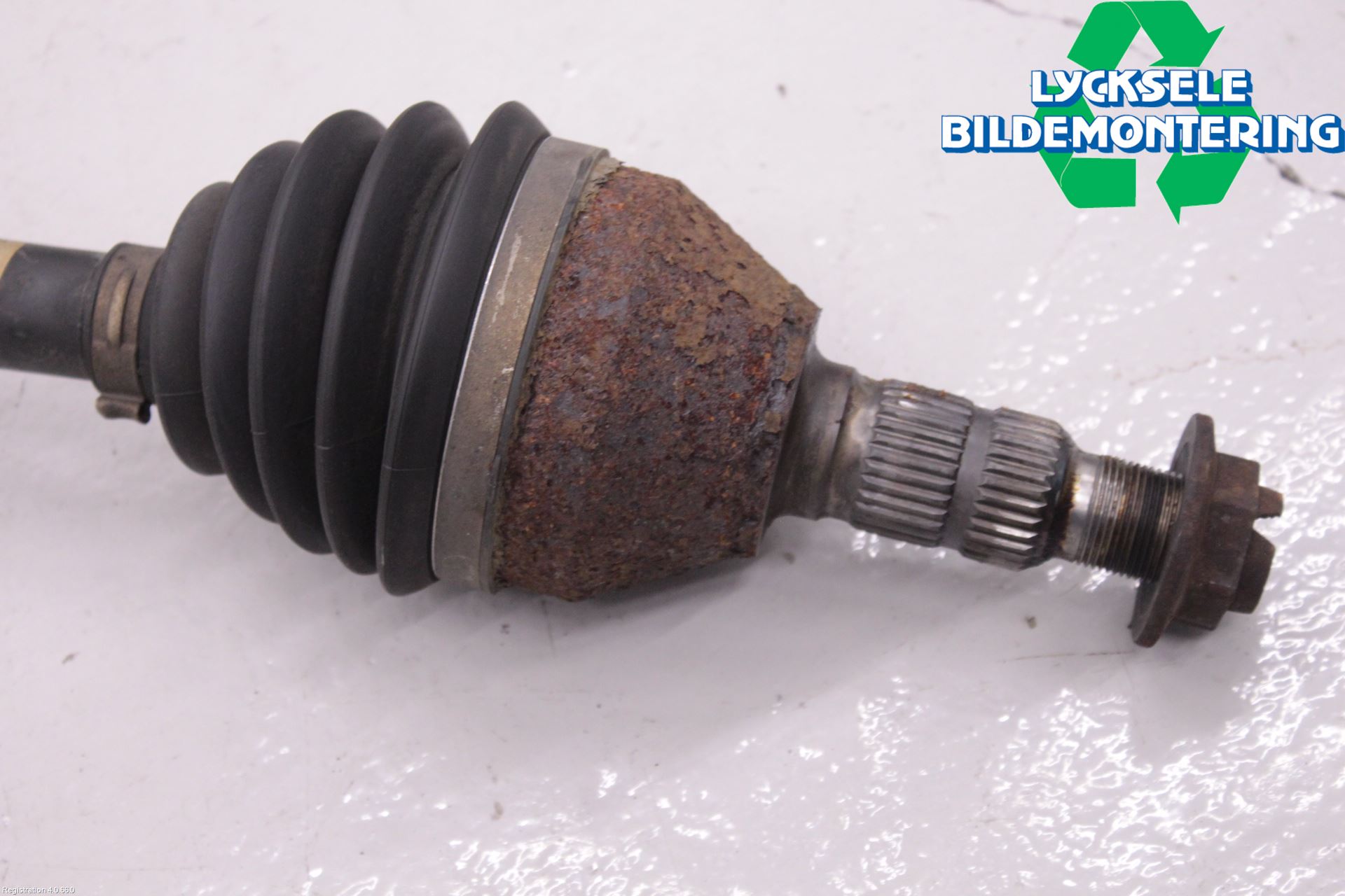 Opel INSIGNIA 09-16 Drivaxel Fram Höger