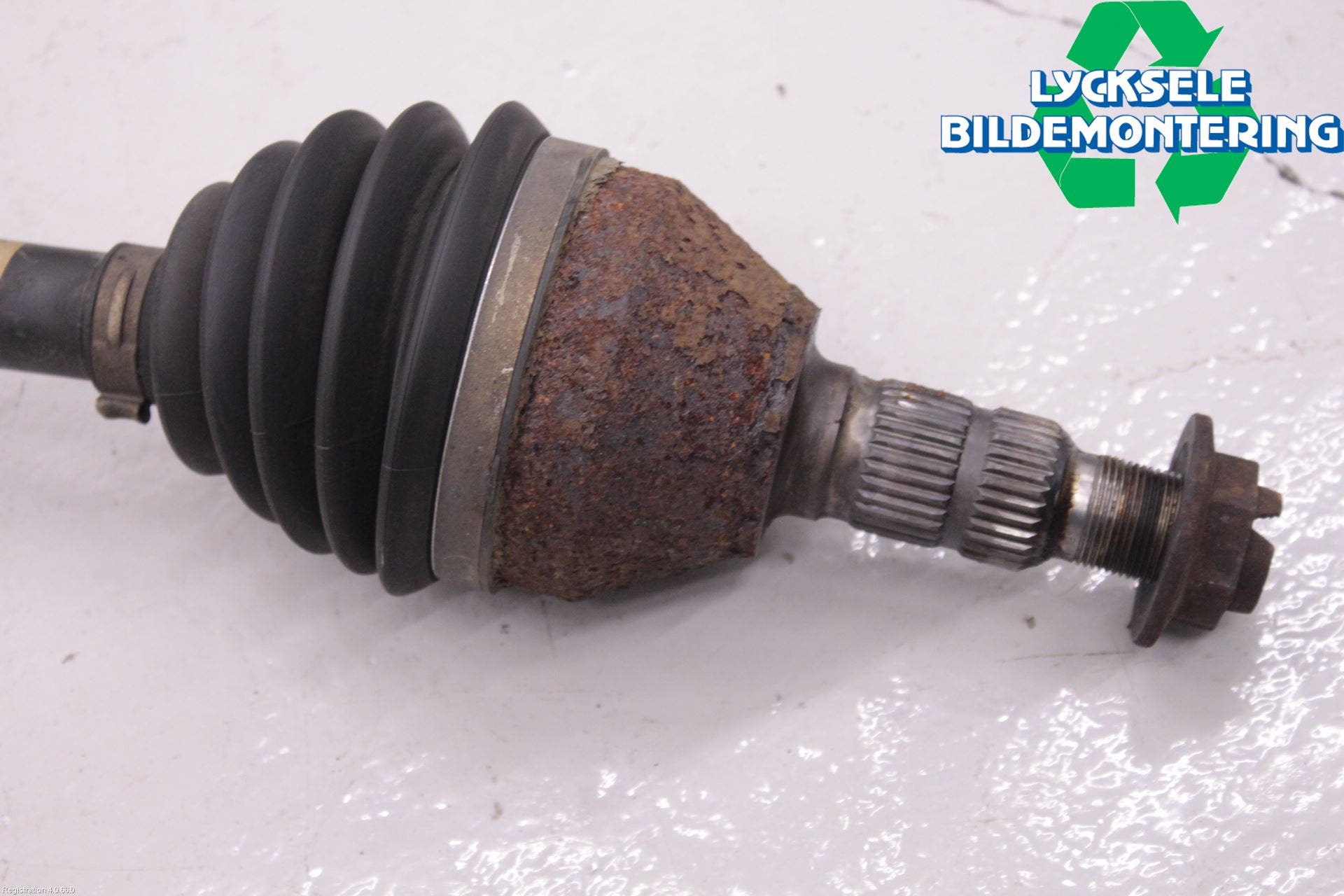 Opel INSIGNIA 09-16 Drivaxel Fram Höger