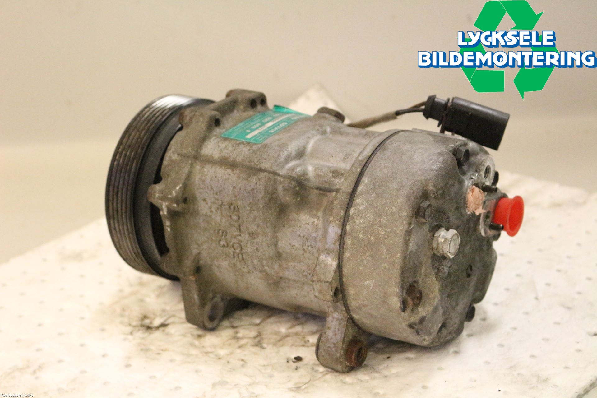 Volkswagen VW CADDY      04-10 Ac Kompressor