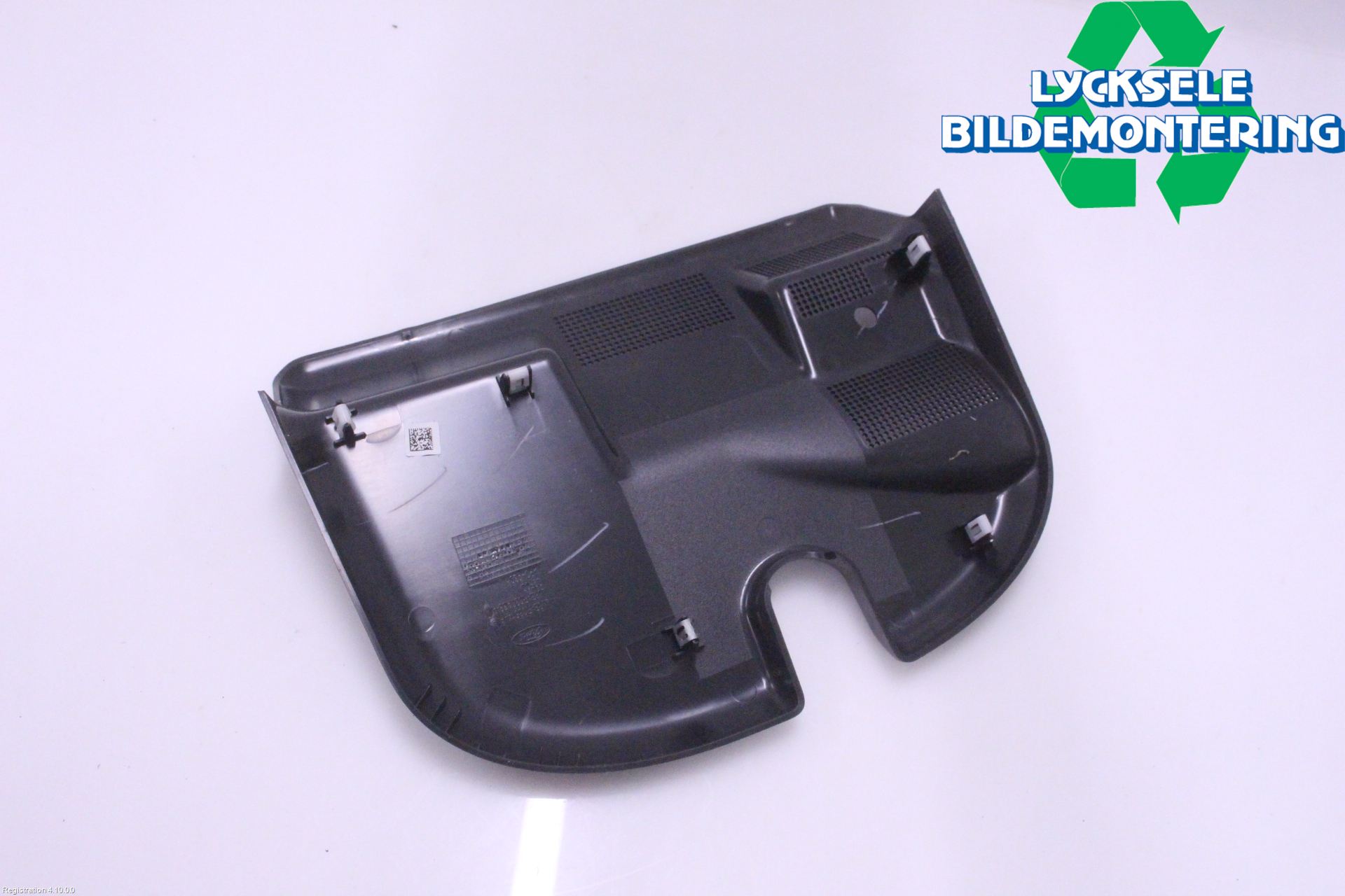 Ford MUSTANG Mach-E 21- Inredning Takkonsol