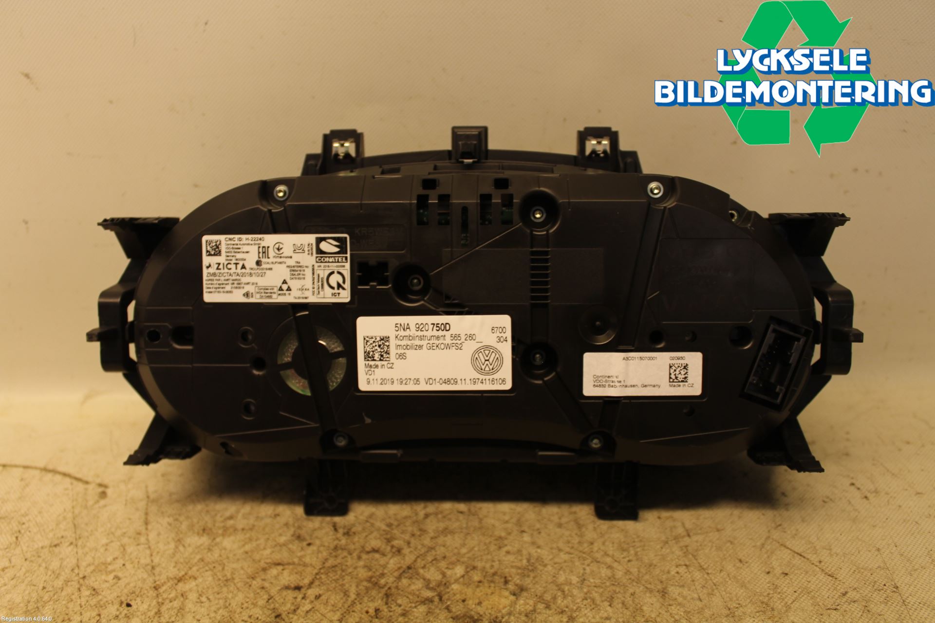 Volkswagen VW TIGUAN 16-24 Instrument Komb