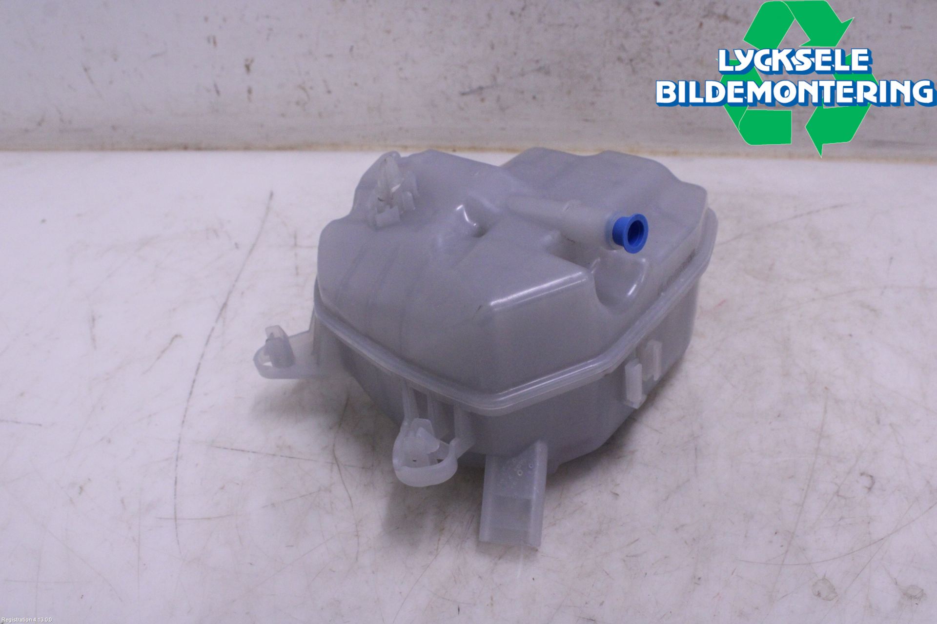 Volkswagen VW TAIGO 22- Expansionstank