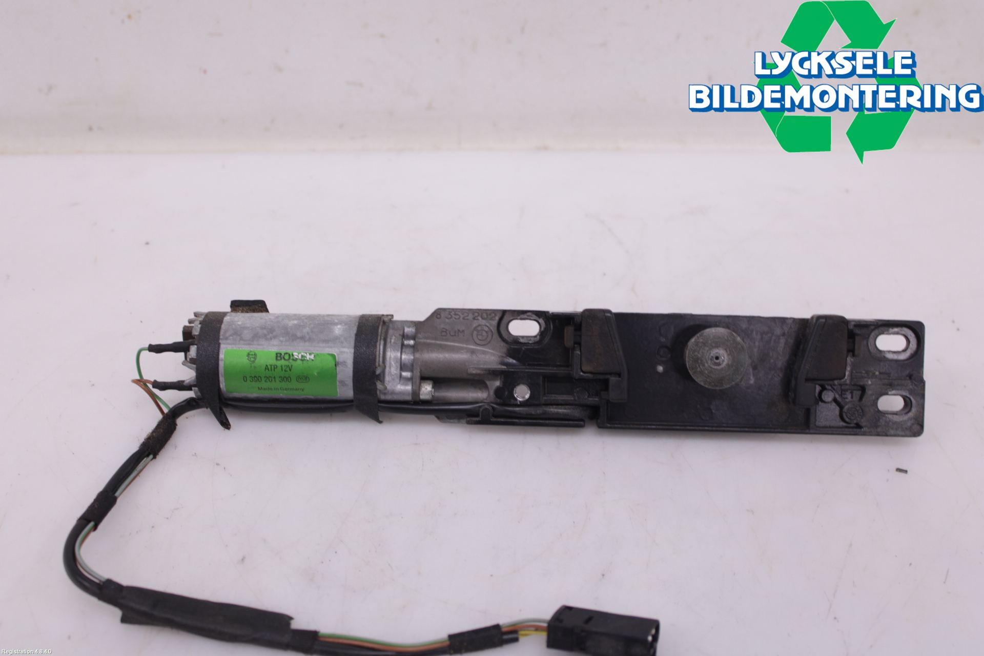 BMW 7 E38      93-01 Låskista Baklucka