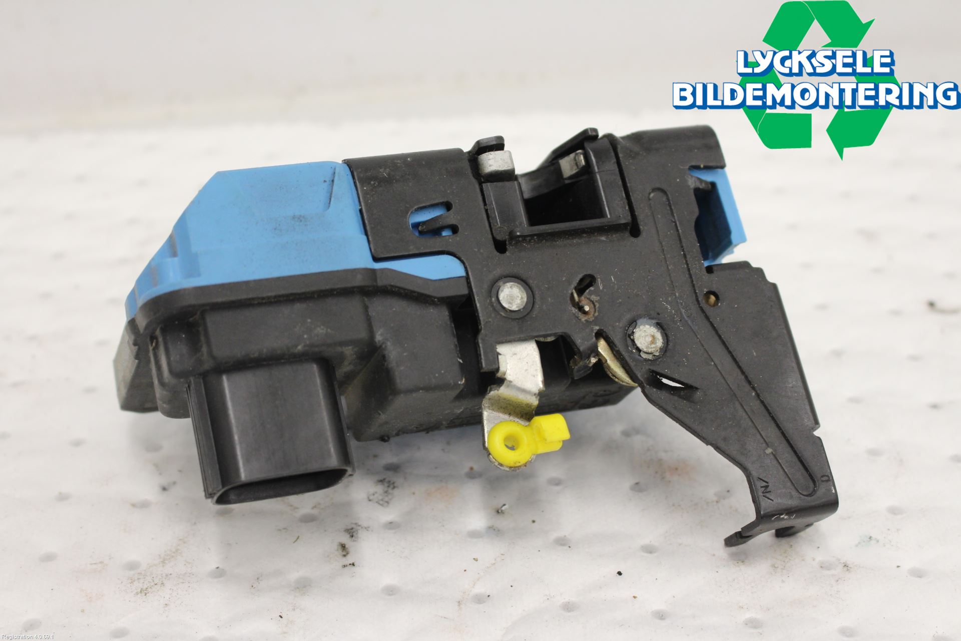 Volvo XC70 05-07 Låskista-Dörrlås