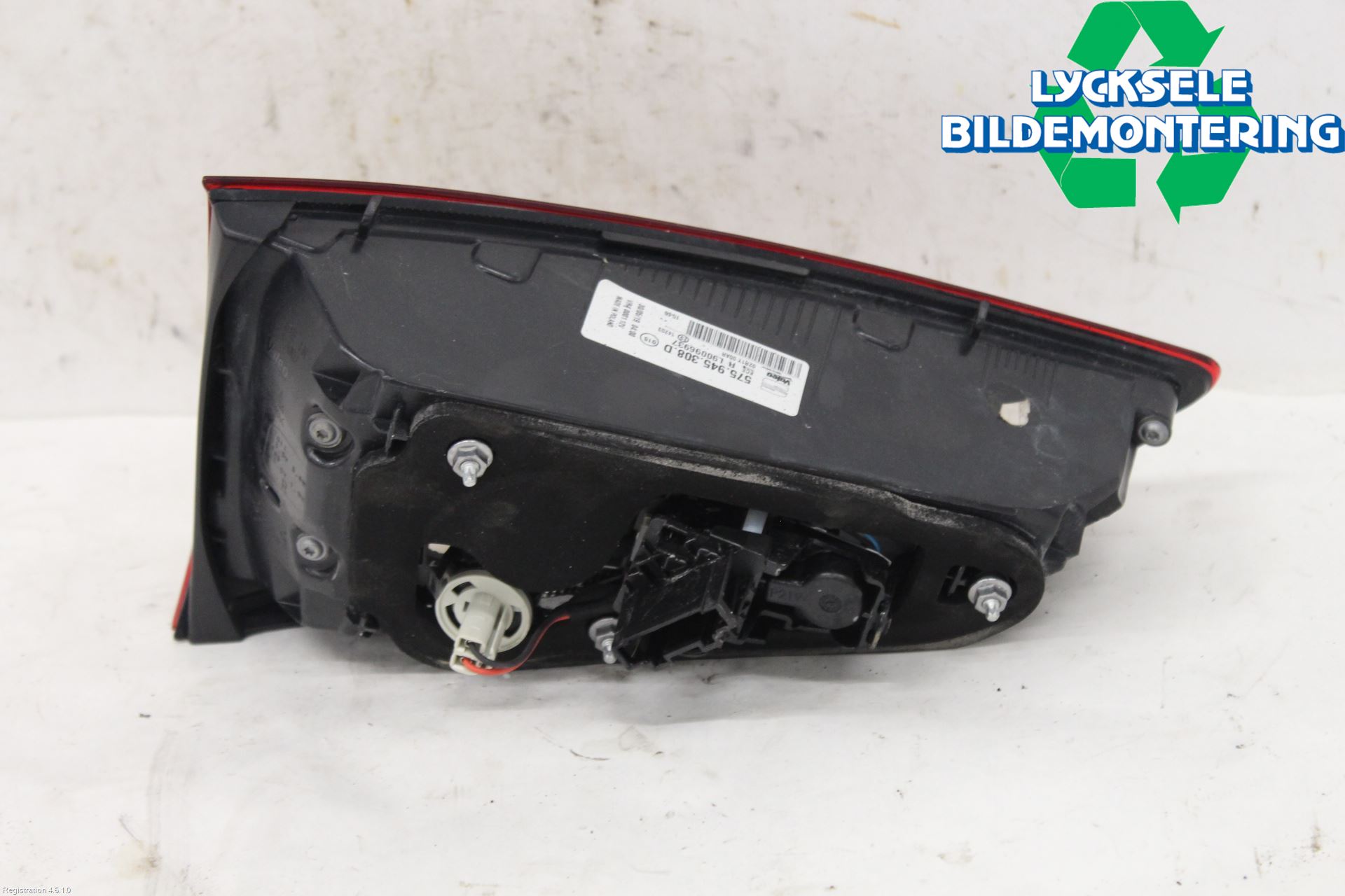 Seat ATECA 16->> Bakljus Lucka Hö