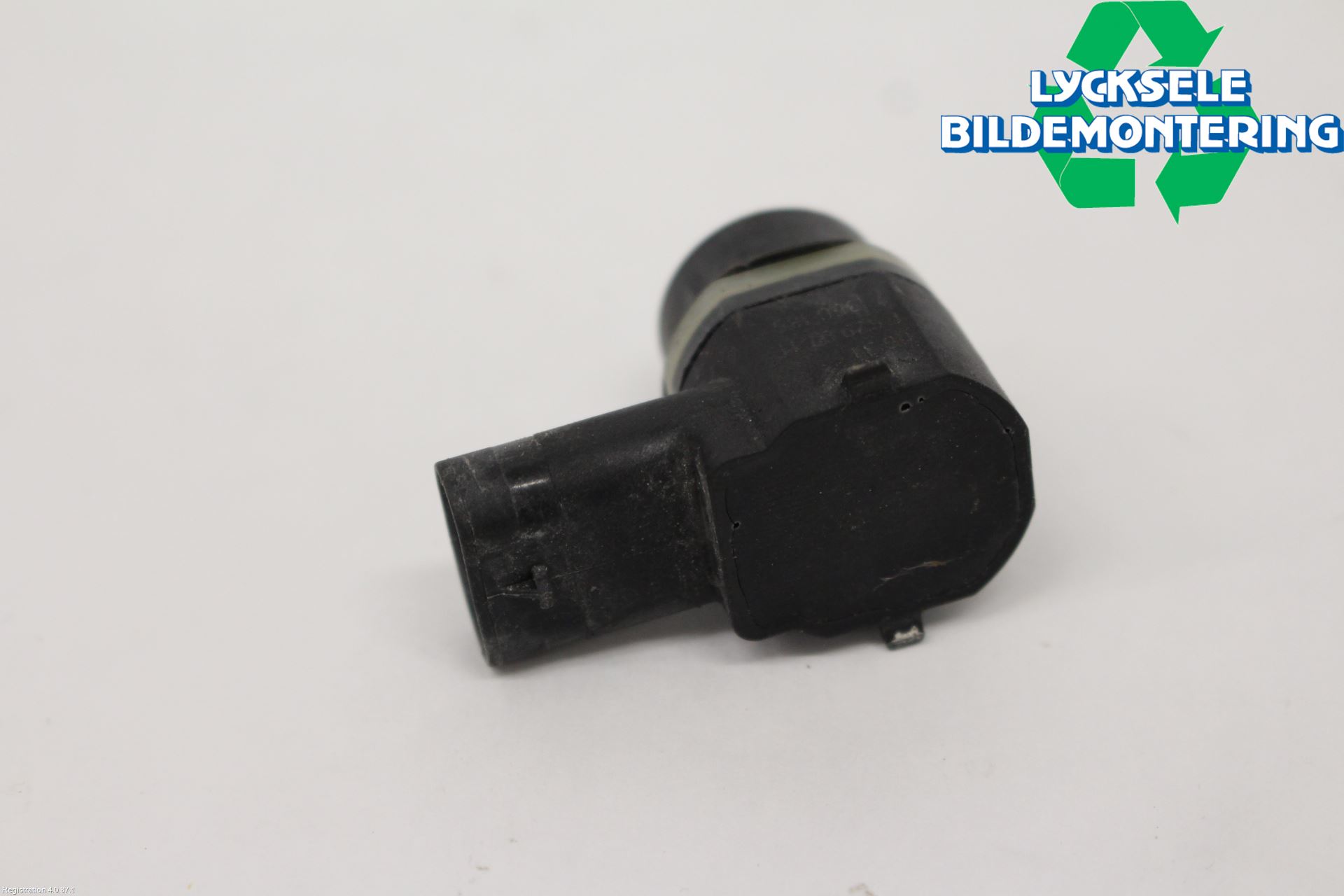 Skoda SUPERB 09-15 Parkeringshjälp Frontsensor