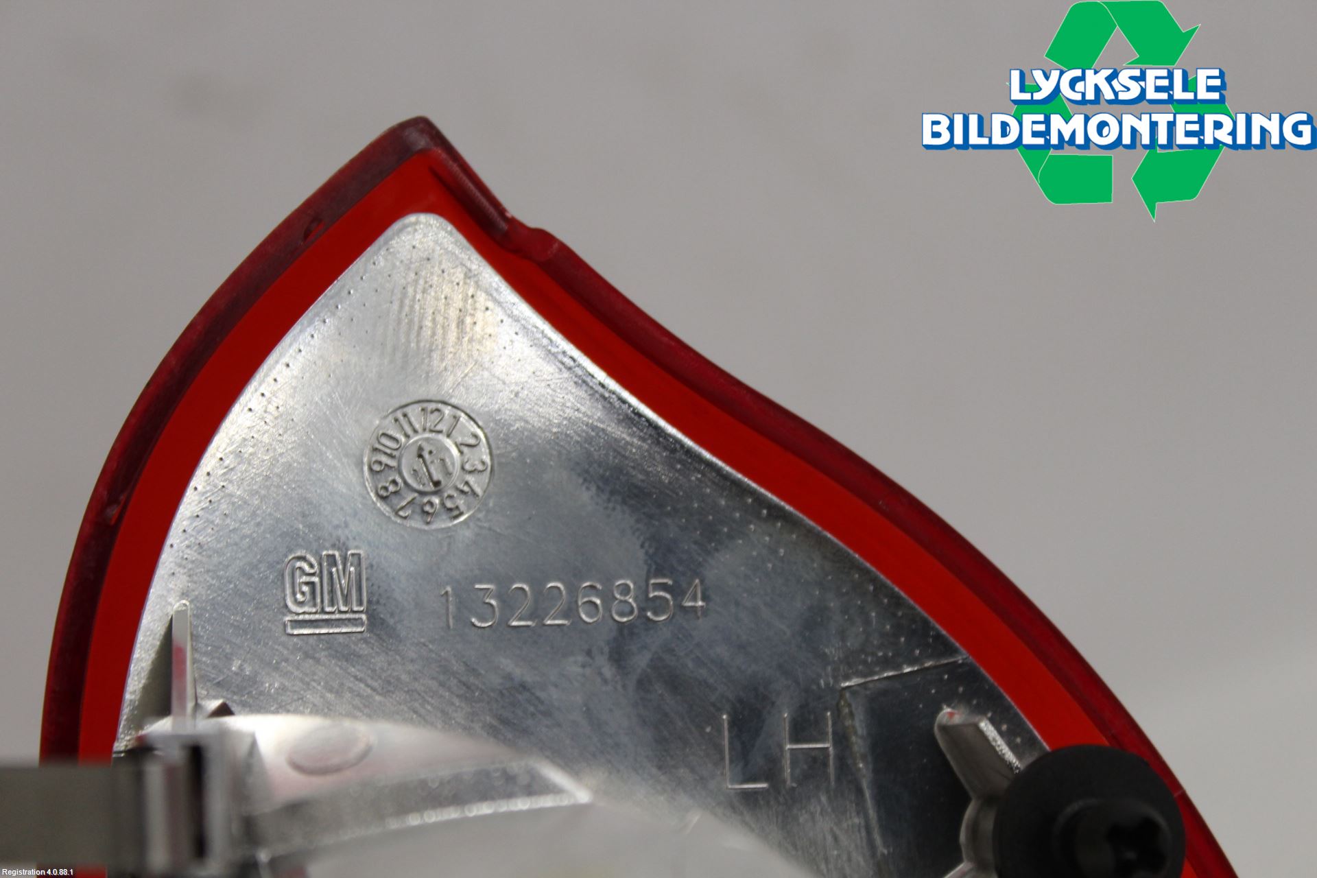 Opel INSIGNIA 09-16 Bakljus Lucka Vä