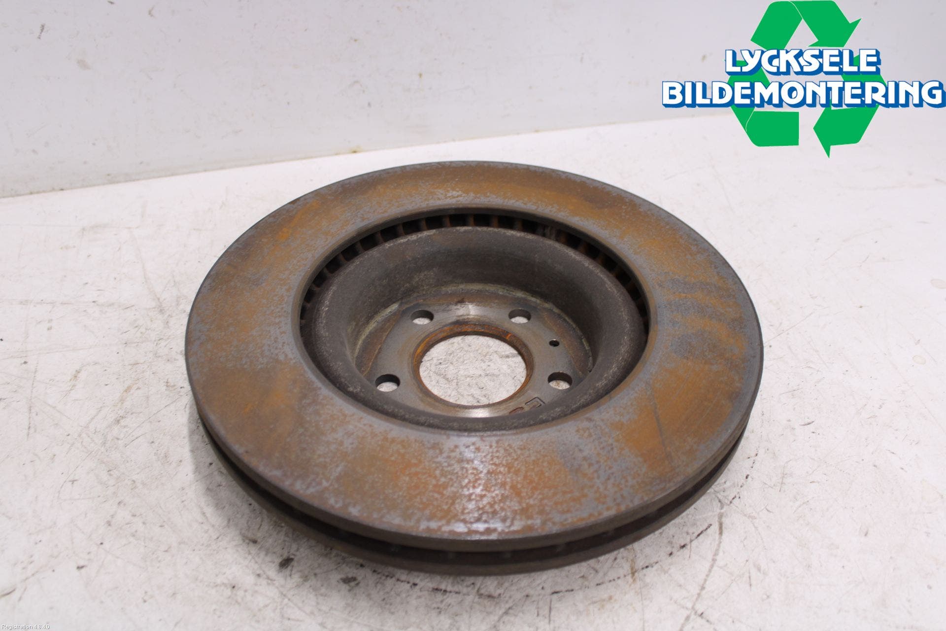 Audi A4/S4 B9 20- Bromsskiva Fram