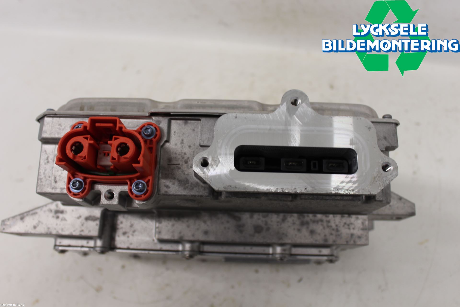 Ford MUSTANG Mach-E 21- Hybridconverter