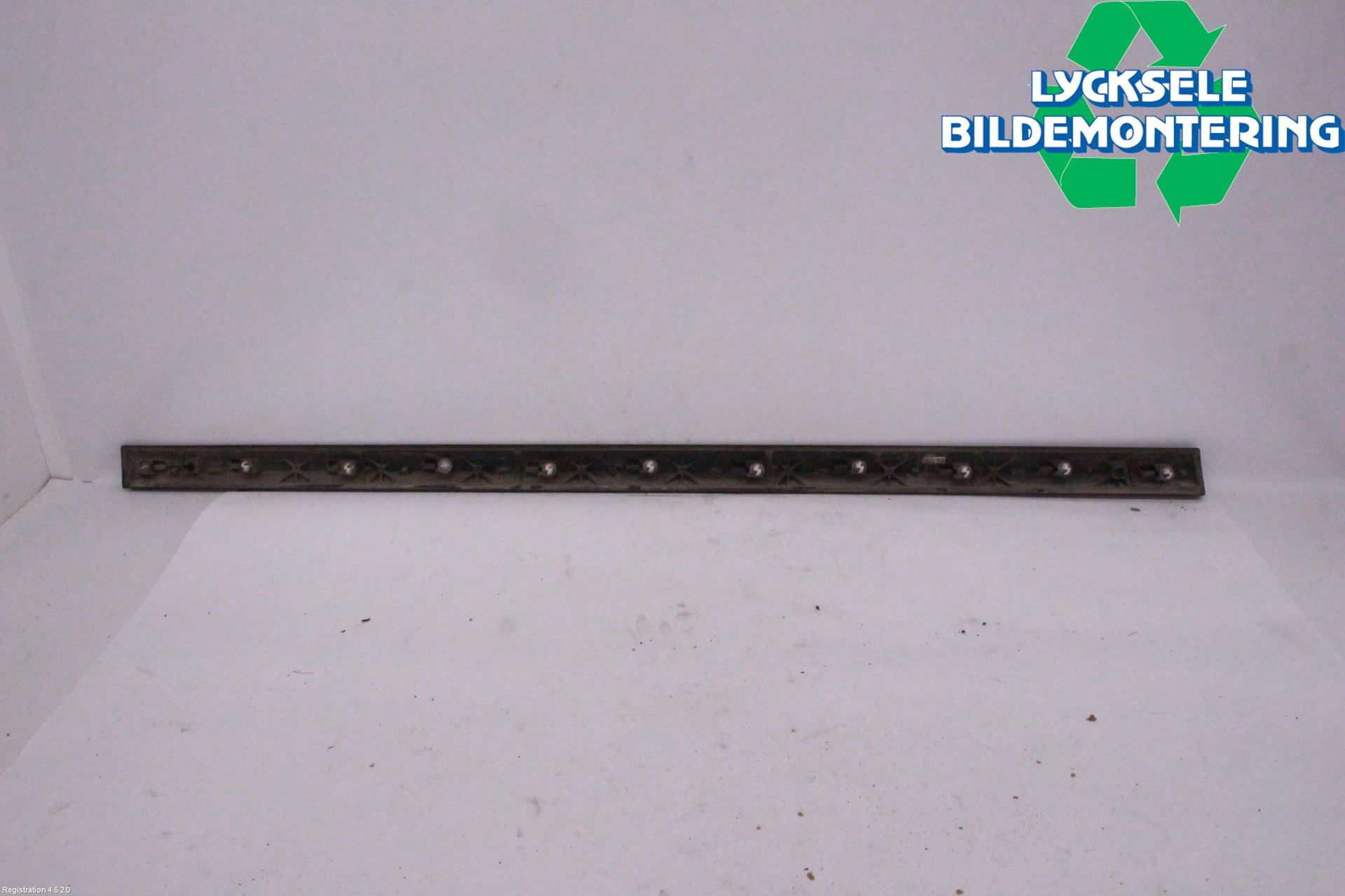 BMW X7 G07 19- Dörr Dekorlist Fram Hö